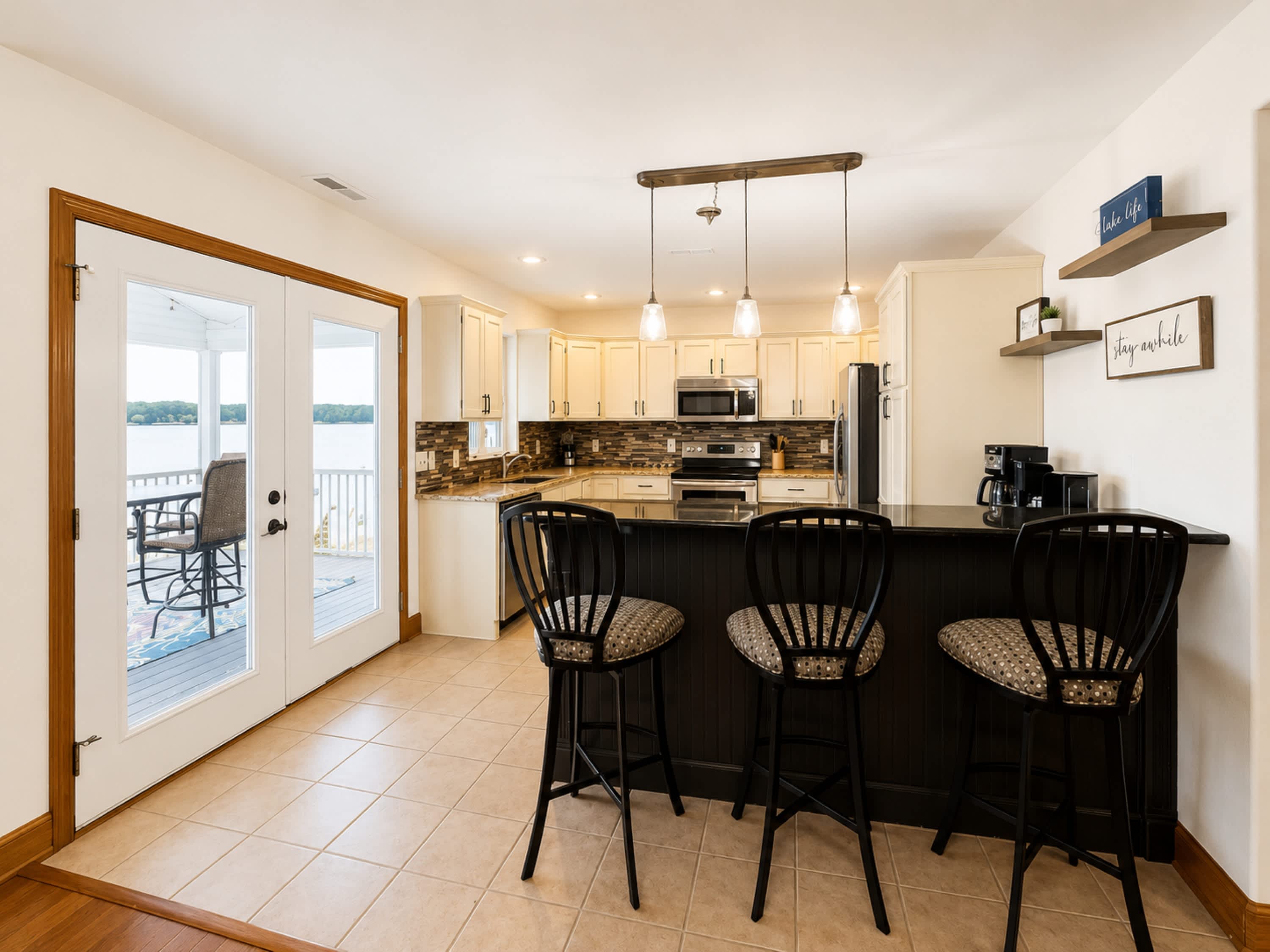 The open kitchen is well equipped for an unforgettable getaway​