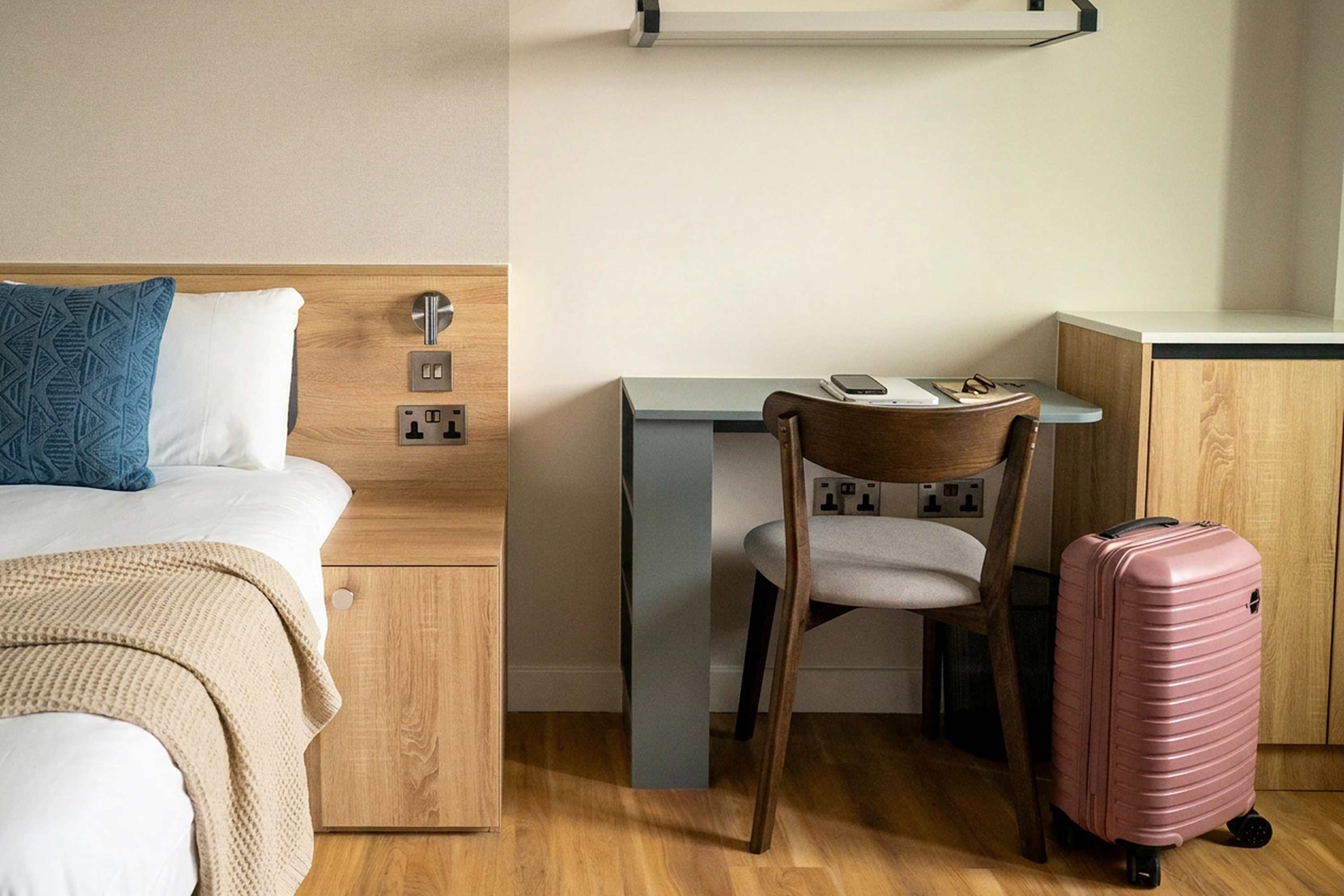 Coworking | Gym, Spa | Laundry Room | StayCozy