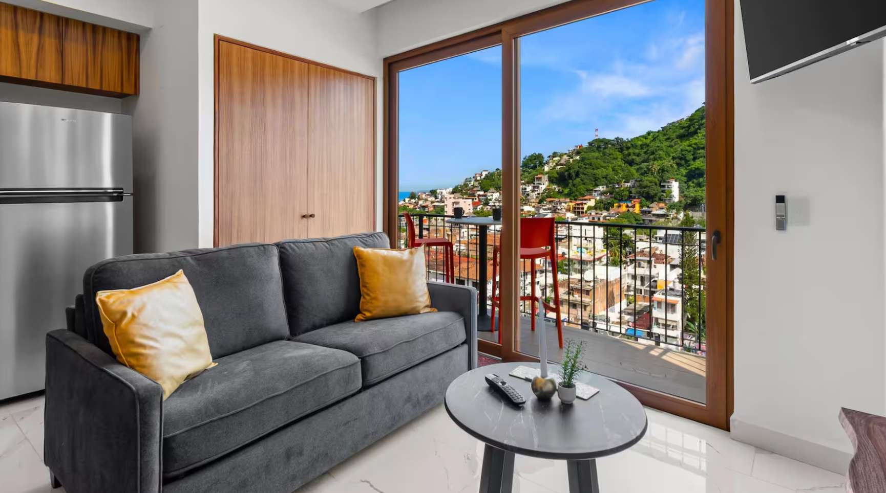 Rooftop Pool & Ocean Views in Zona Romántica