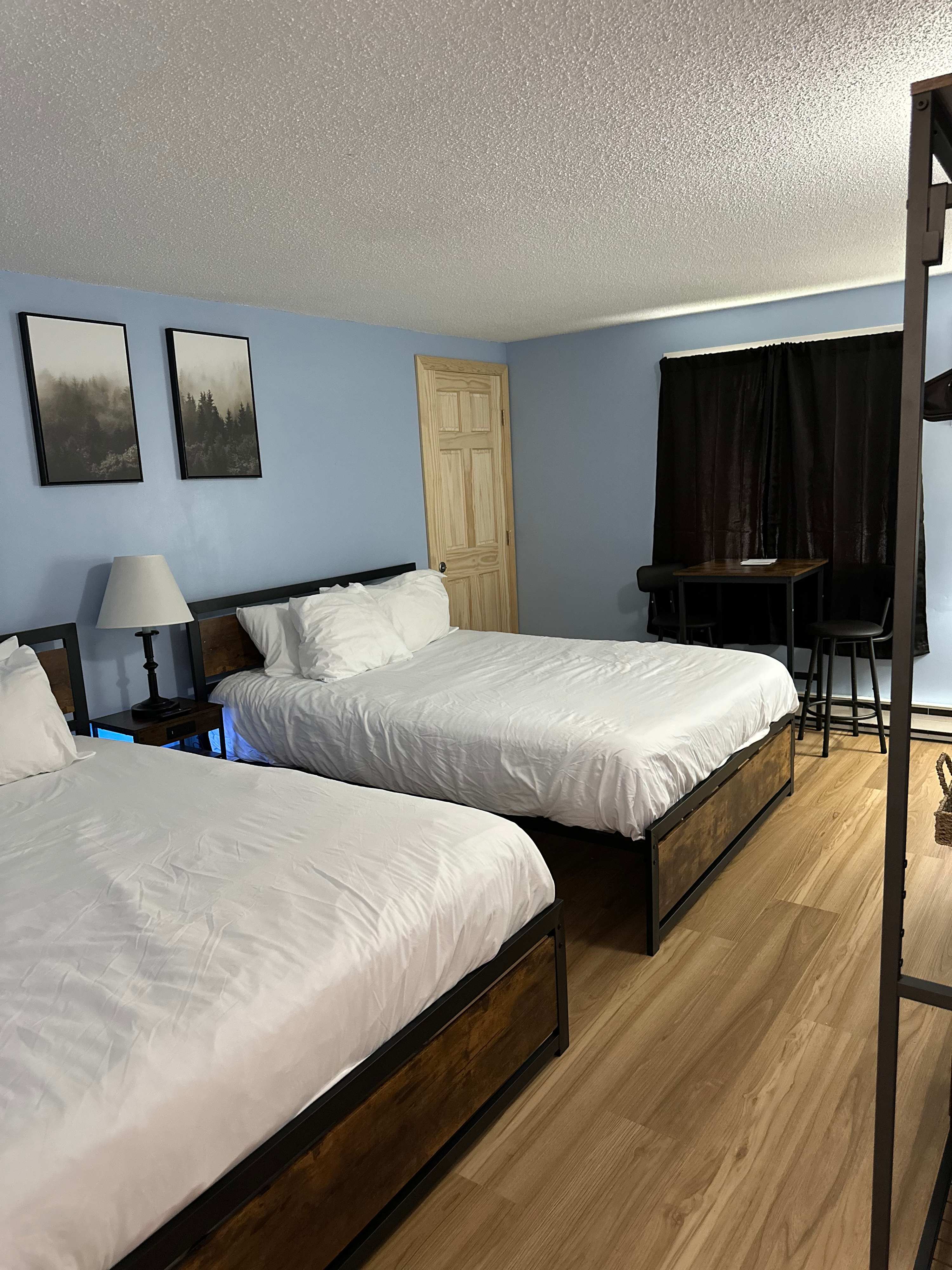 Eastern Inn Scenic Retreat NH | Photo 2
