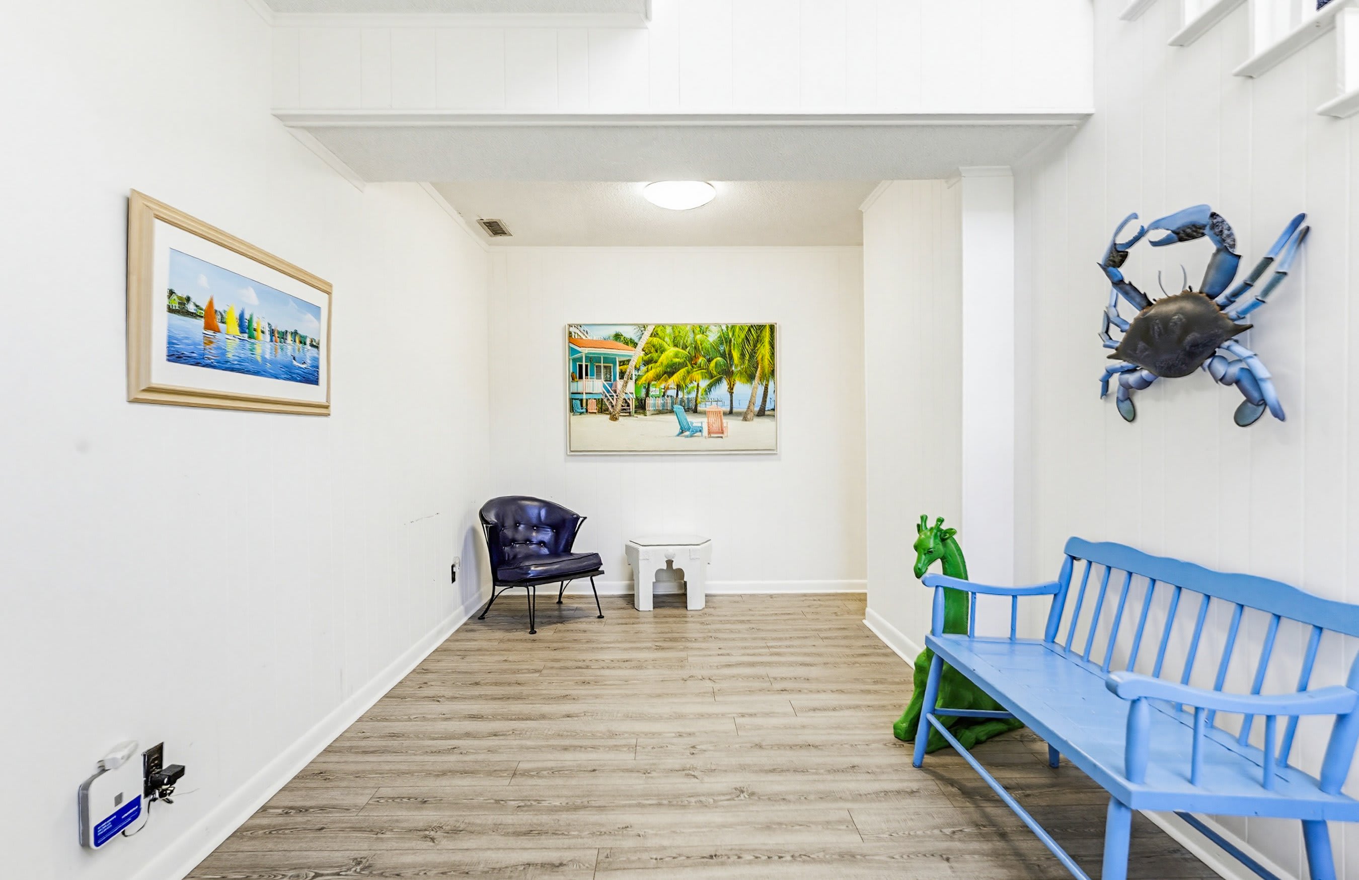 474 Tarpon Blvd 5