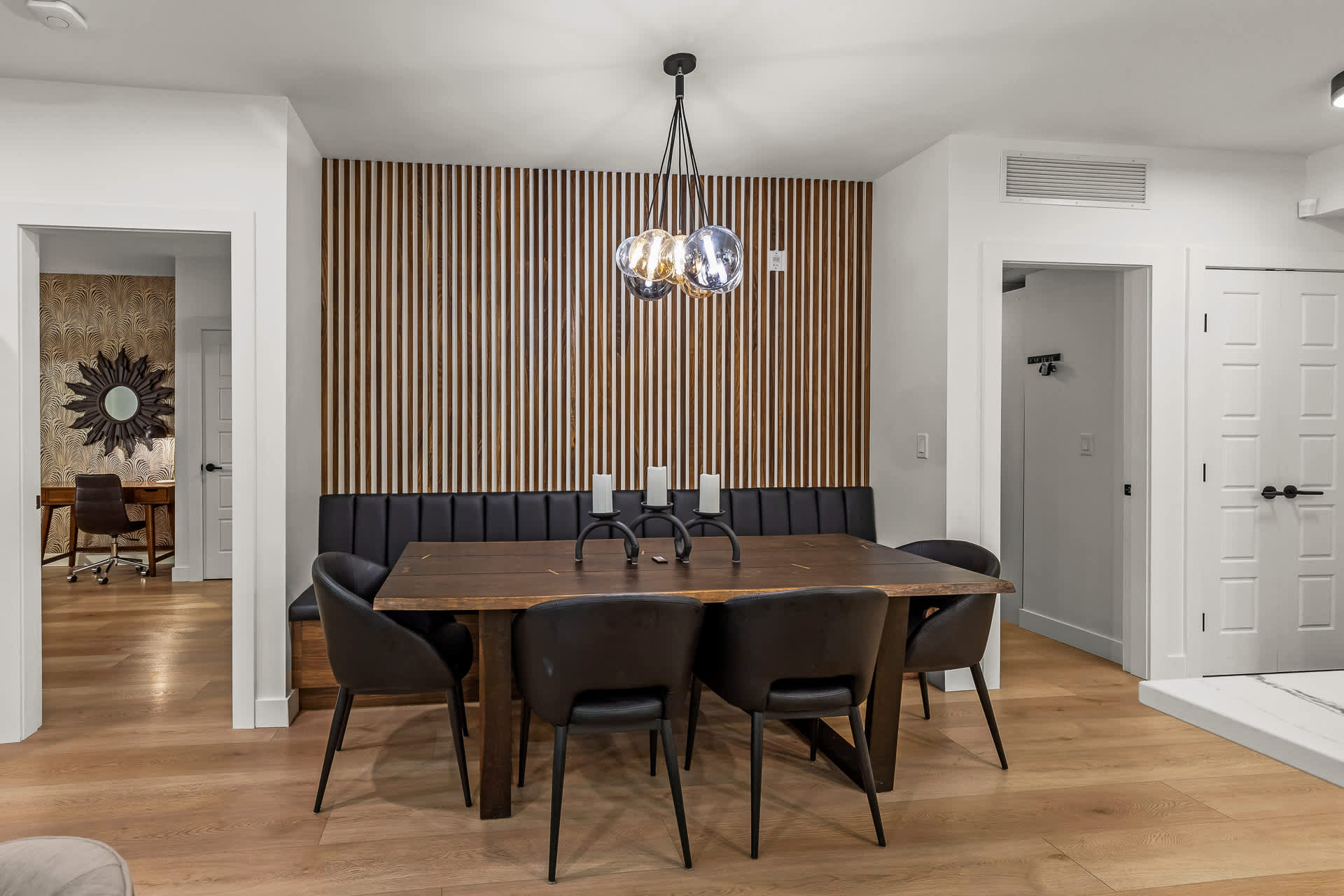 Dining Area | Discovery Bay 108 in Kelowna, British Columbia by Luxus Vacation Properties