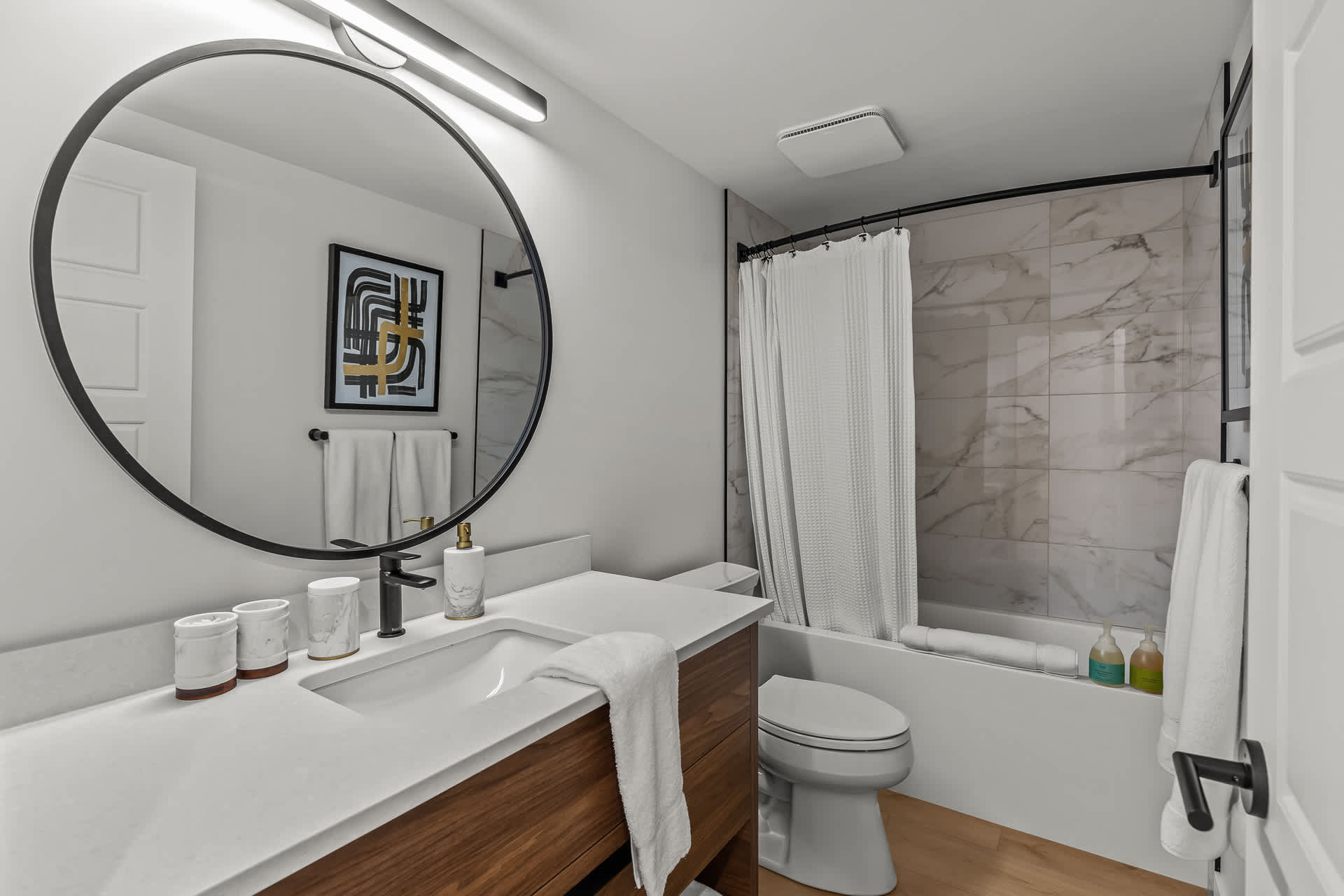 Bathroom 2 | Discovery Bay 108 in Kelowna, British Columbia by Luxus Vacation Properties