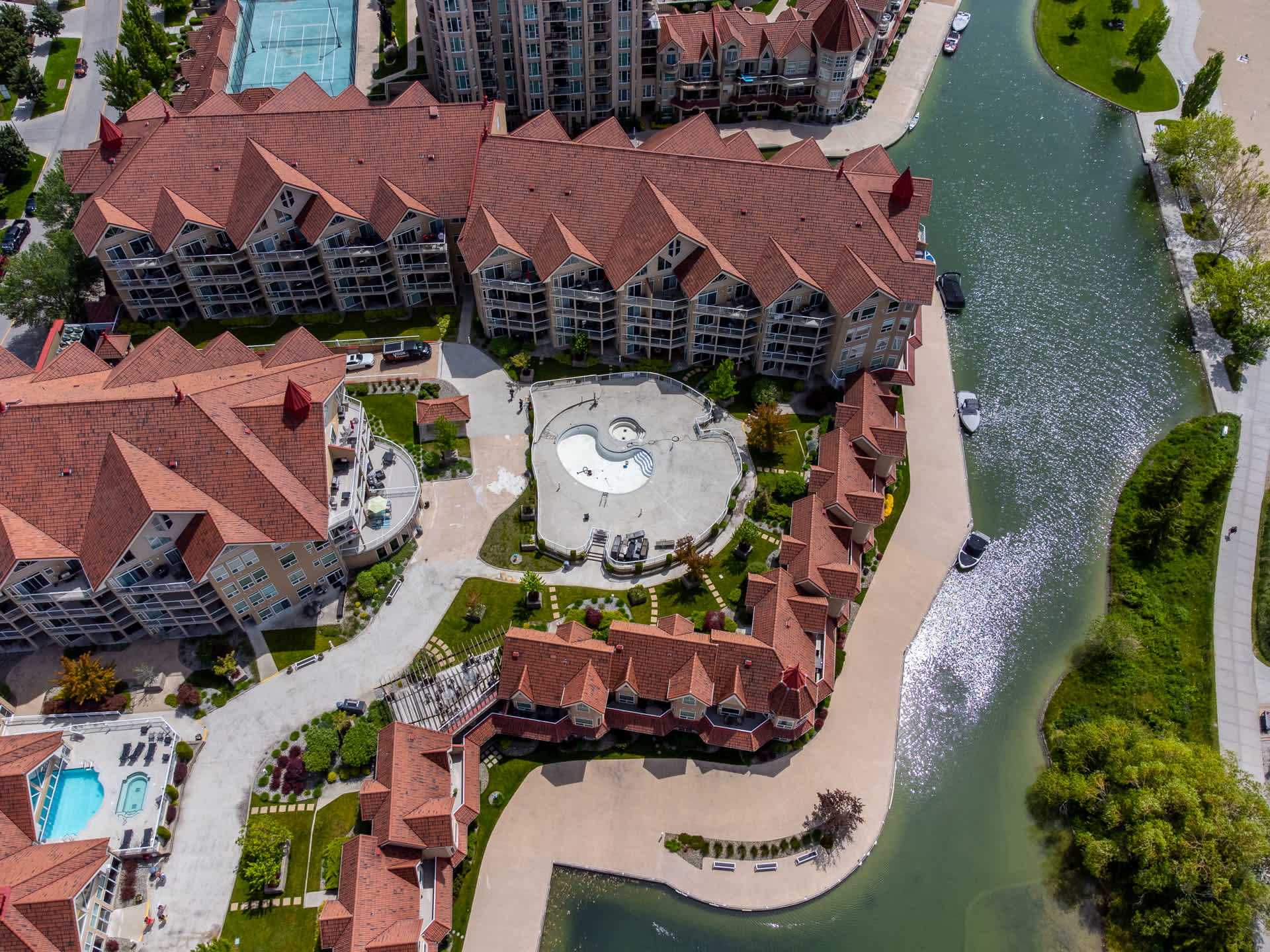 Discovery Bay 108 | Kelowna, BC 3