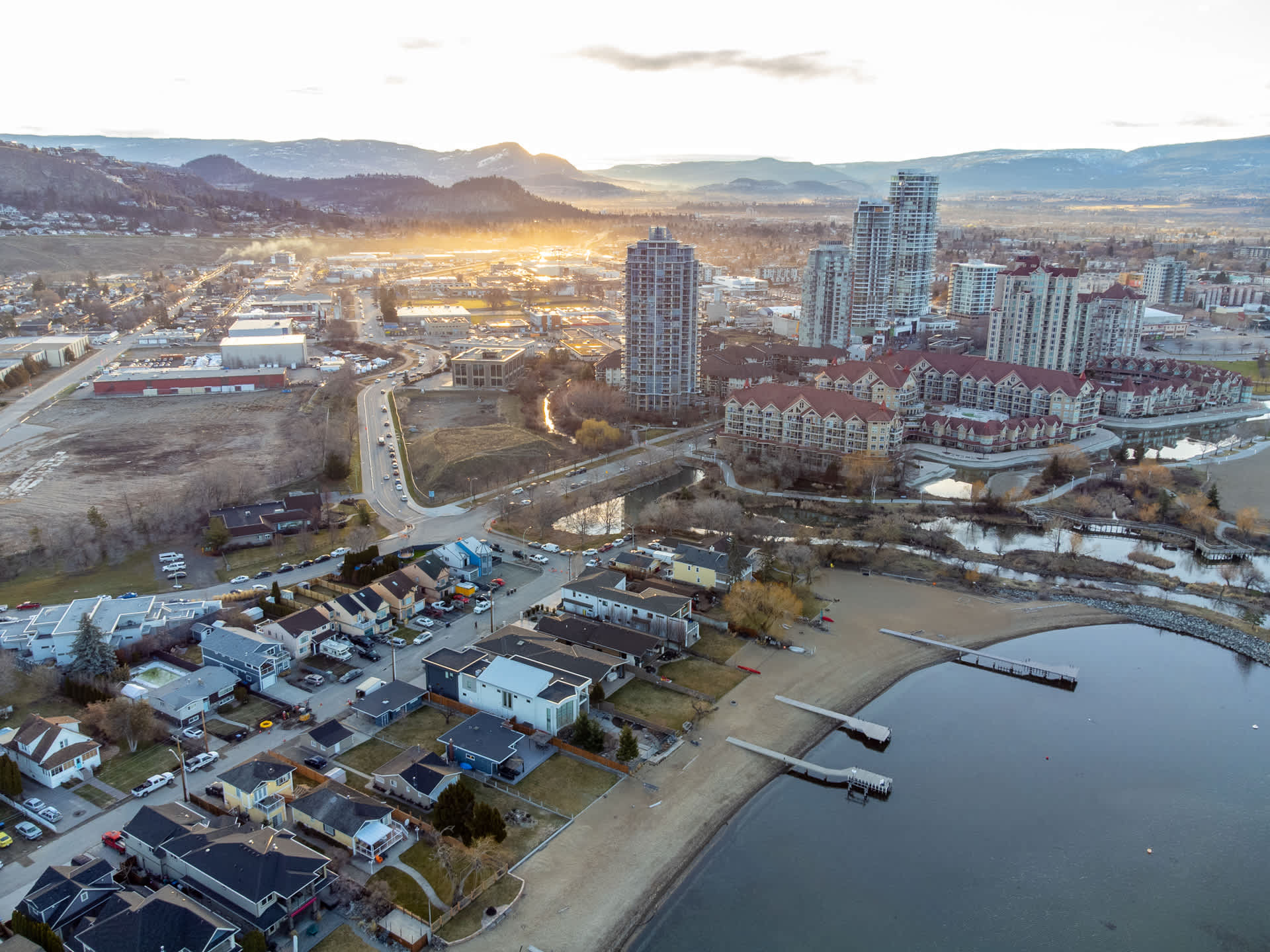Discovery Bay 108 in Kelowna, British Columbia by Luxus Vacation Properties
