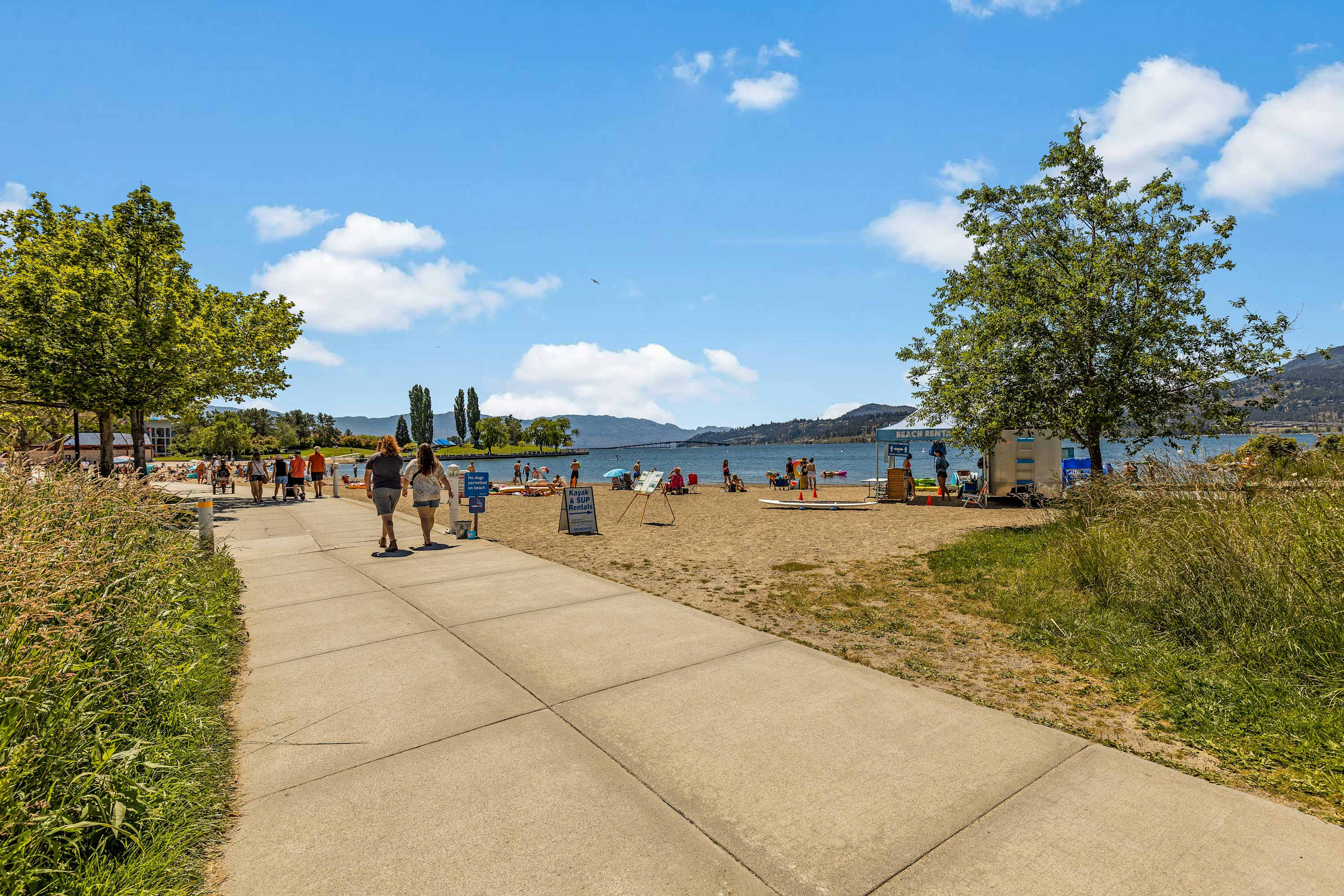Discovery Bay 108 in Kelowna, British Columbia by Luxus Vacation Properties