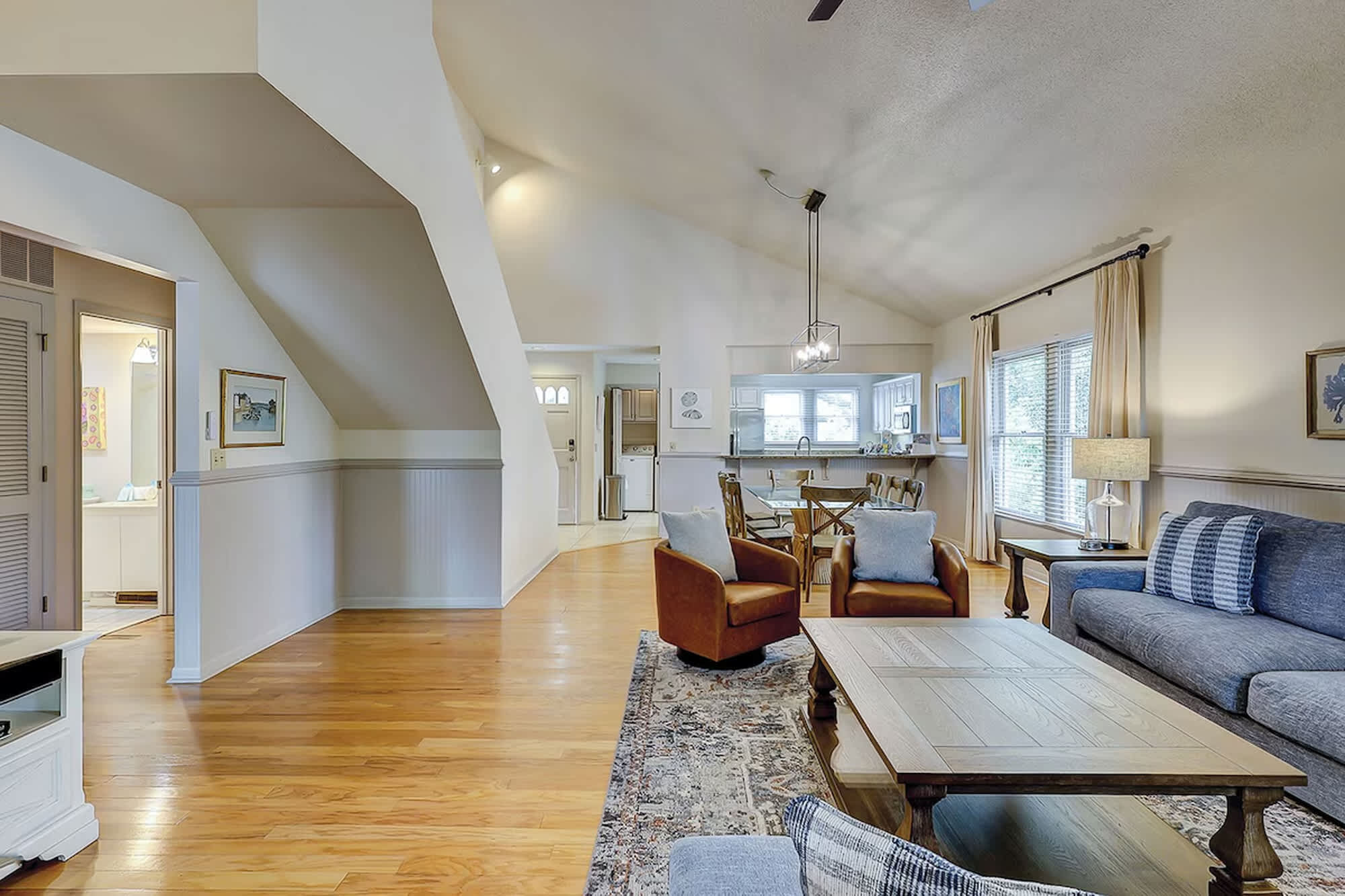 17 Beachside | Photo 11