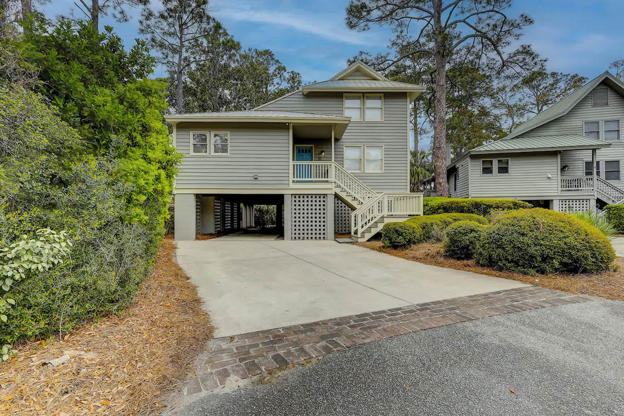 17 Beachside | Photo 3