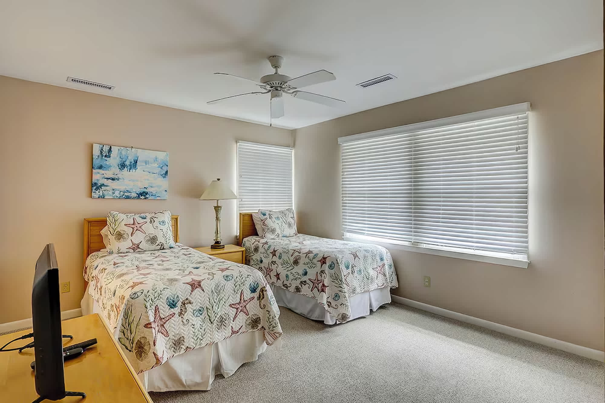17 Beachside | Photo 33