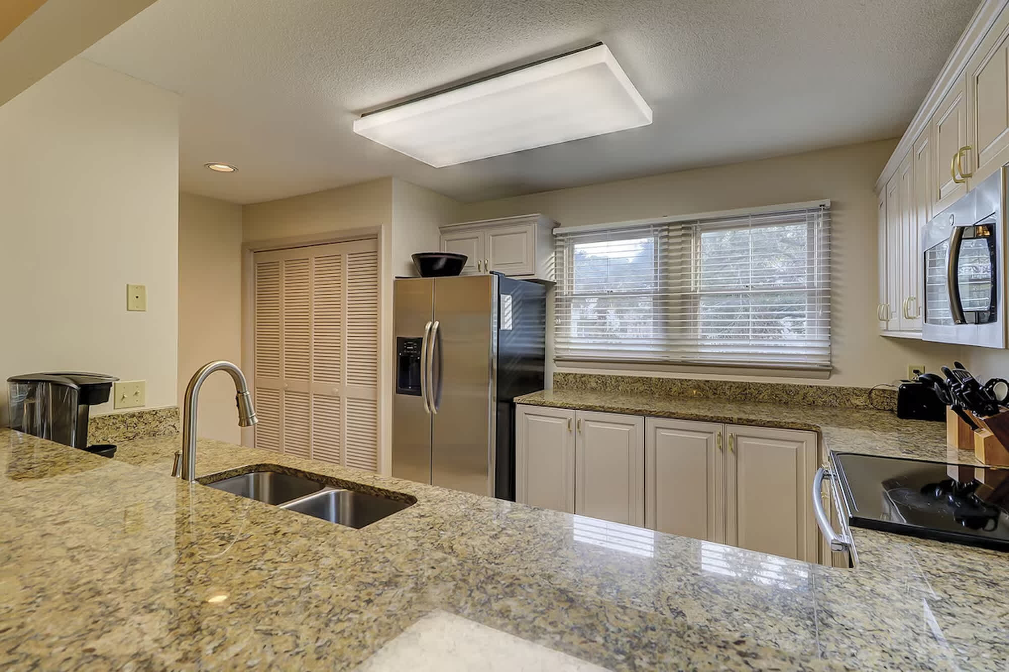 17 Beachside | Photo 16
