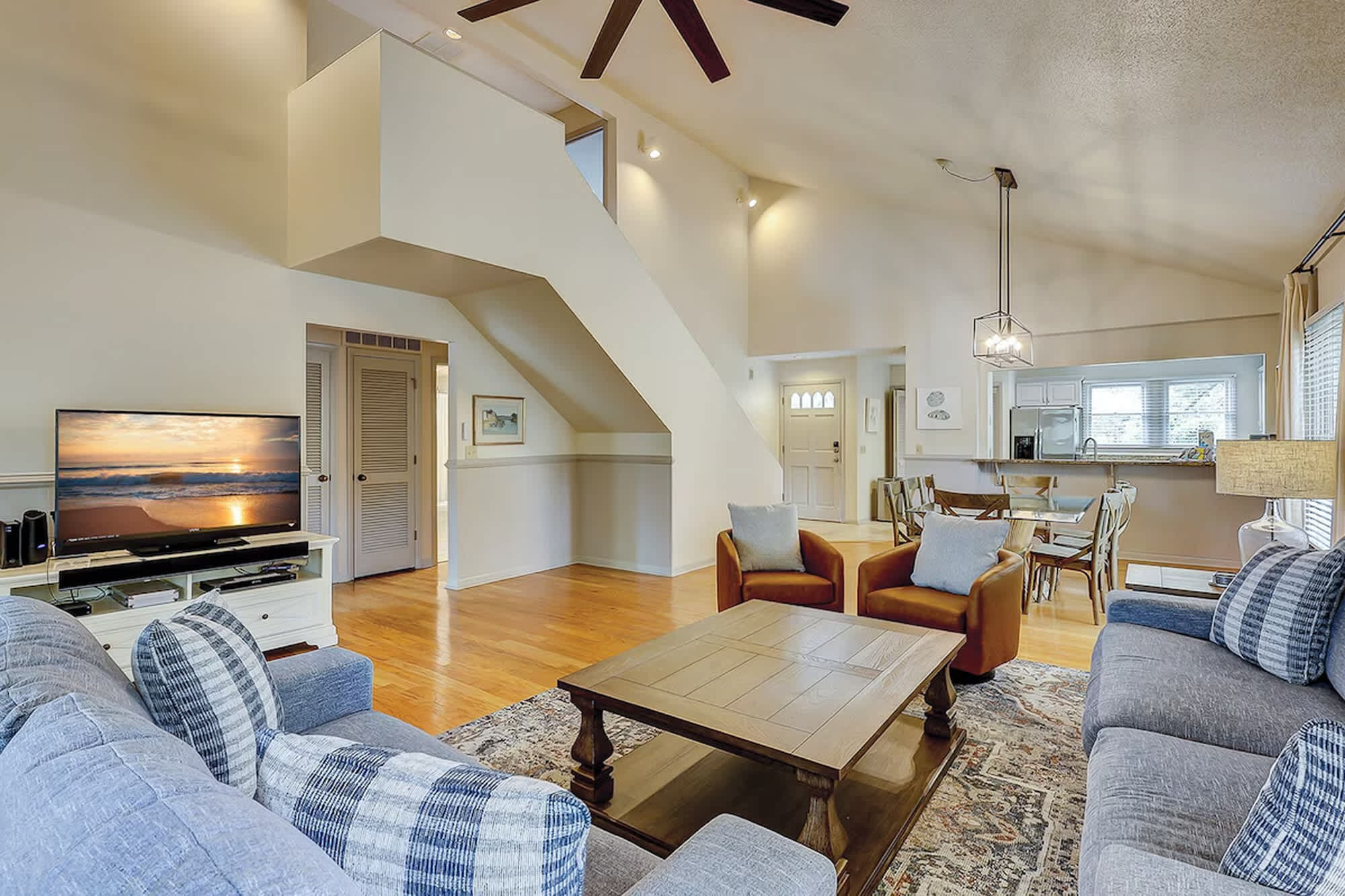 17 Beachside | Photo 10