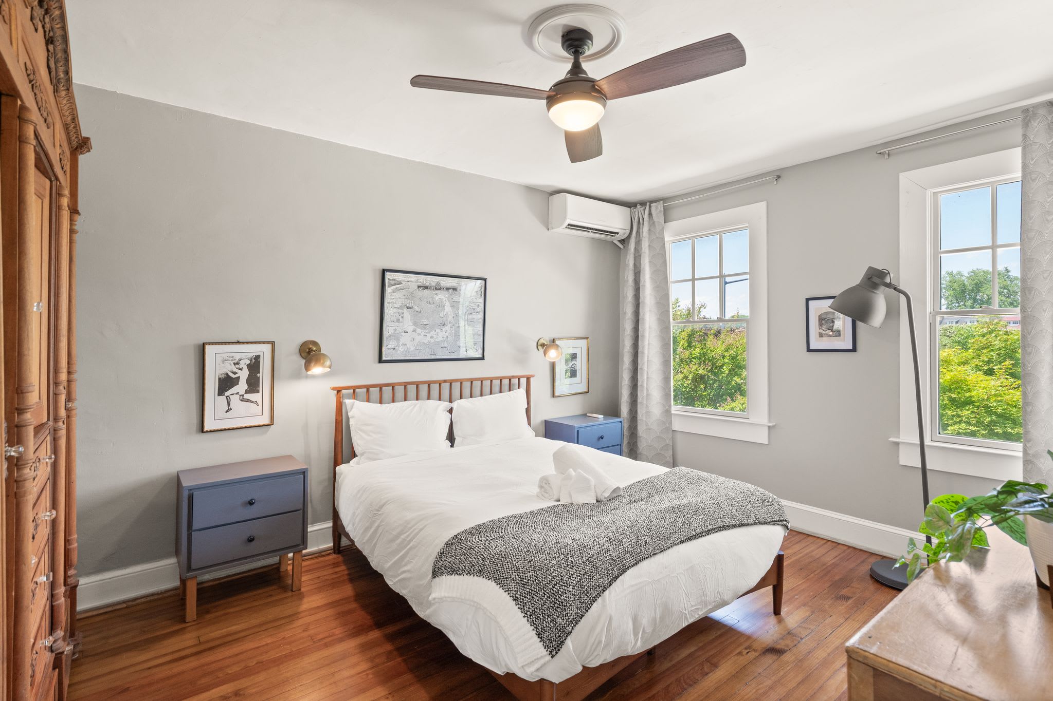 Hill East, Barney Circle 2-BR, Walk to METRO Stop
