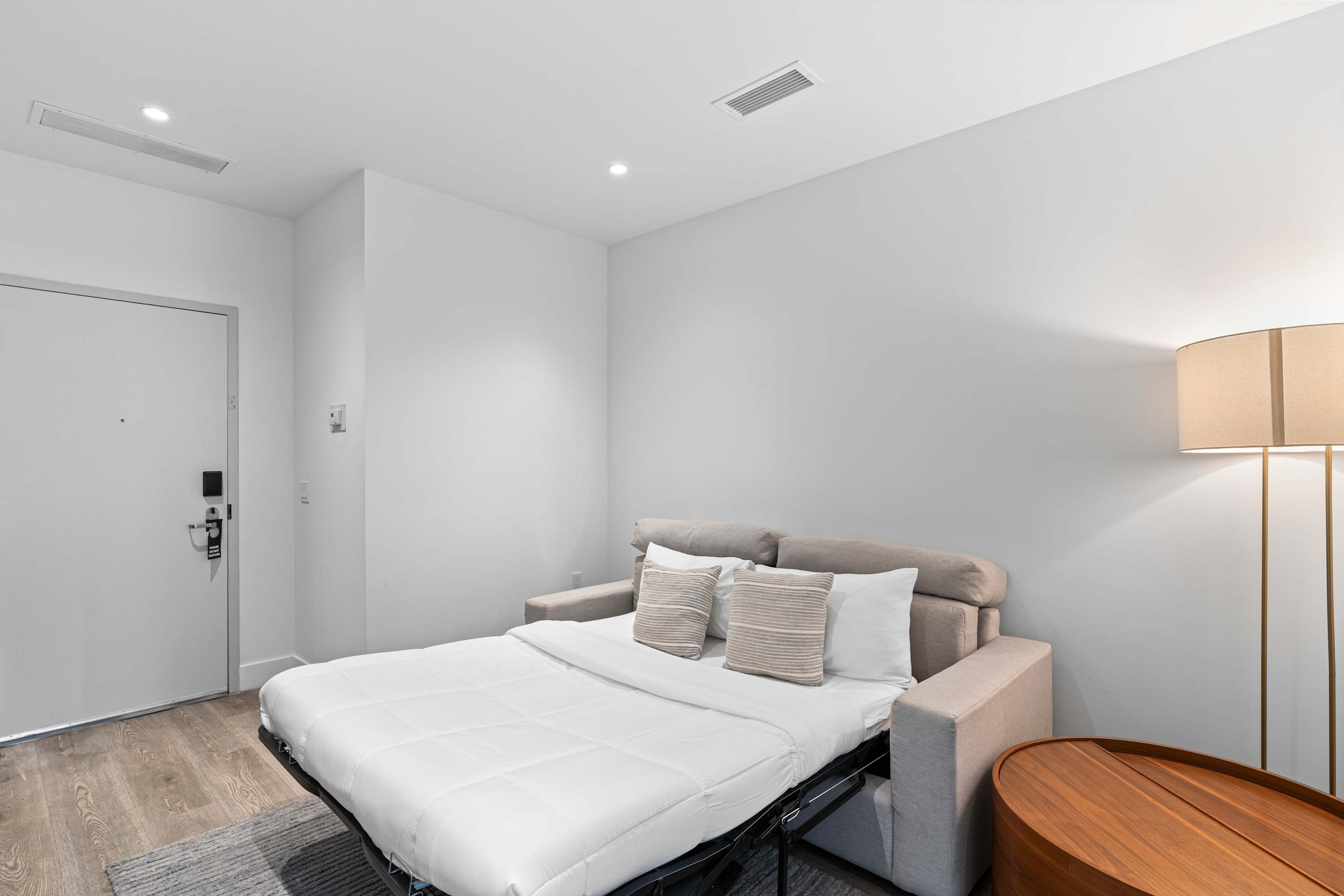 Brickell Prime Location - Studio with Pool & Gym