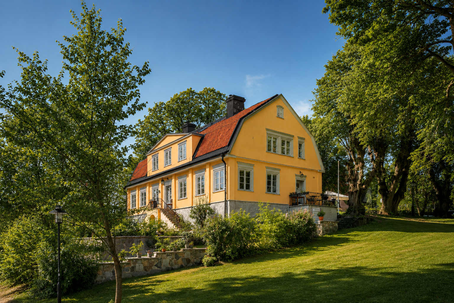 Historic Mansion Near Stockholm for stays or event