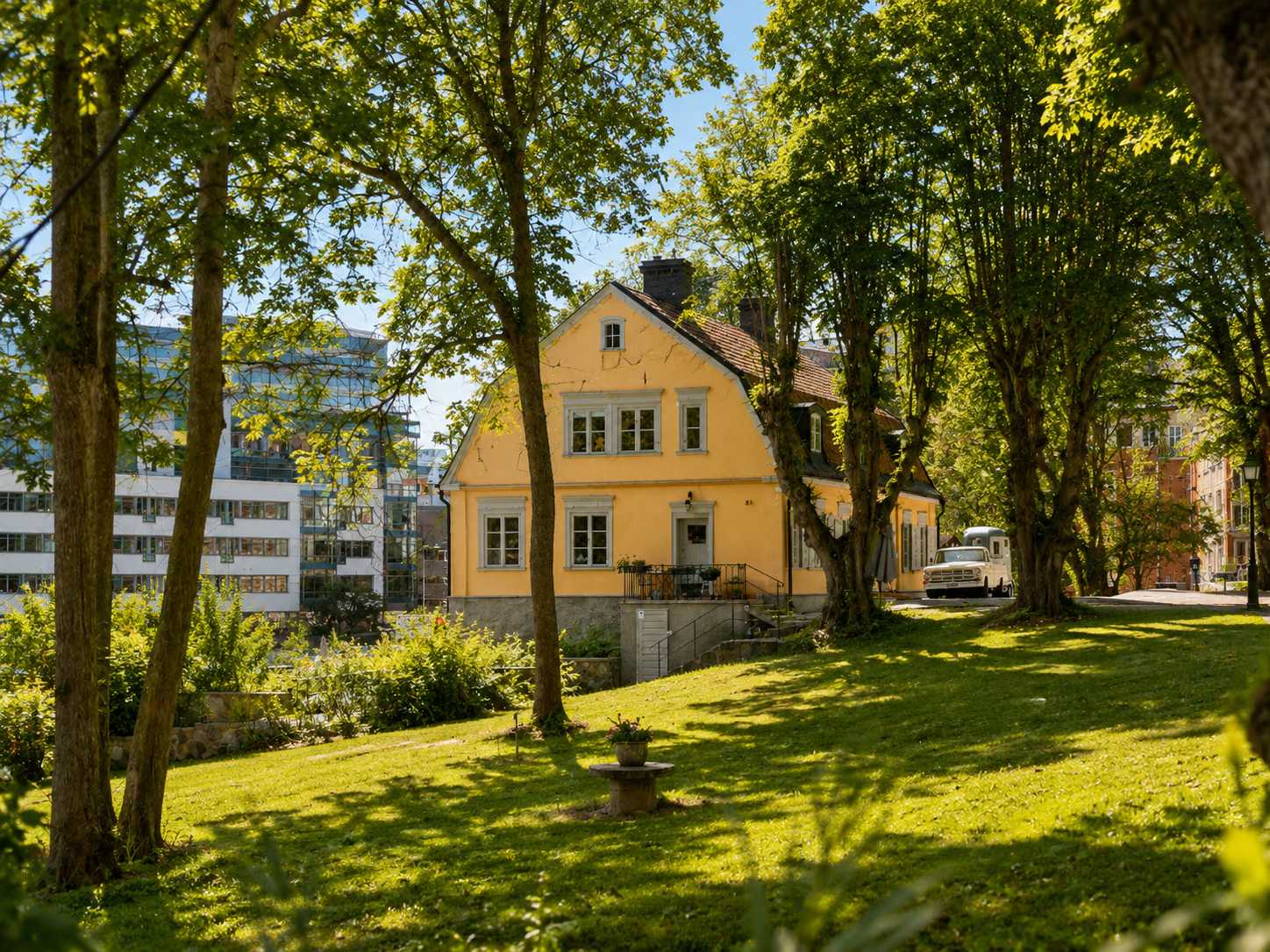 Historic Mansion Near Stockholm for stays or event