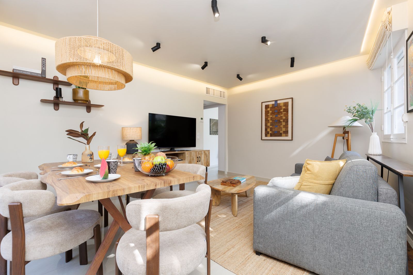 Molière II : Sumptuous 2 bedroom in city centre — Cannes, Provence-Alpes-Côte d'Azur — vacation rental