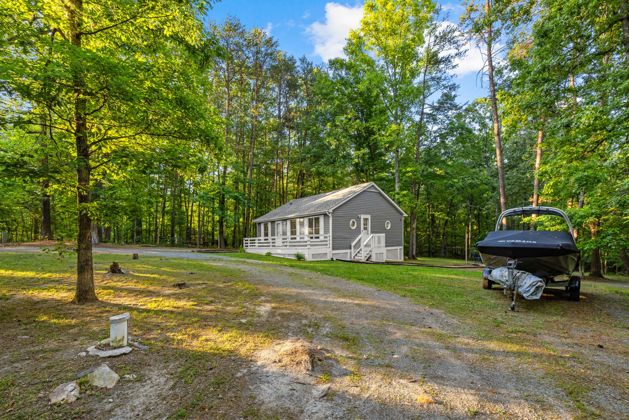 Lake Anna Cottage w Community Beach & Boat Launch