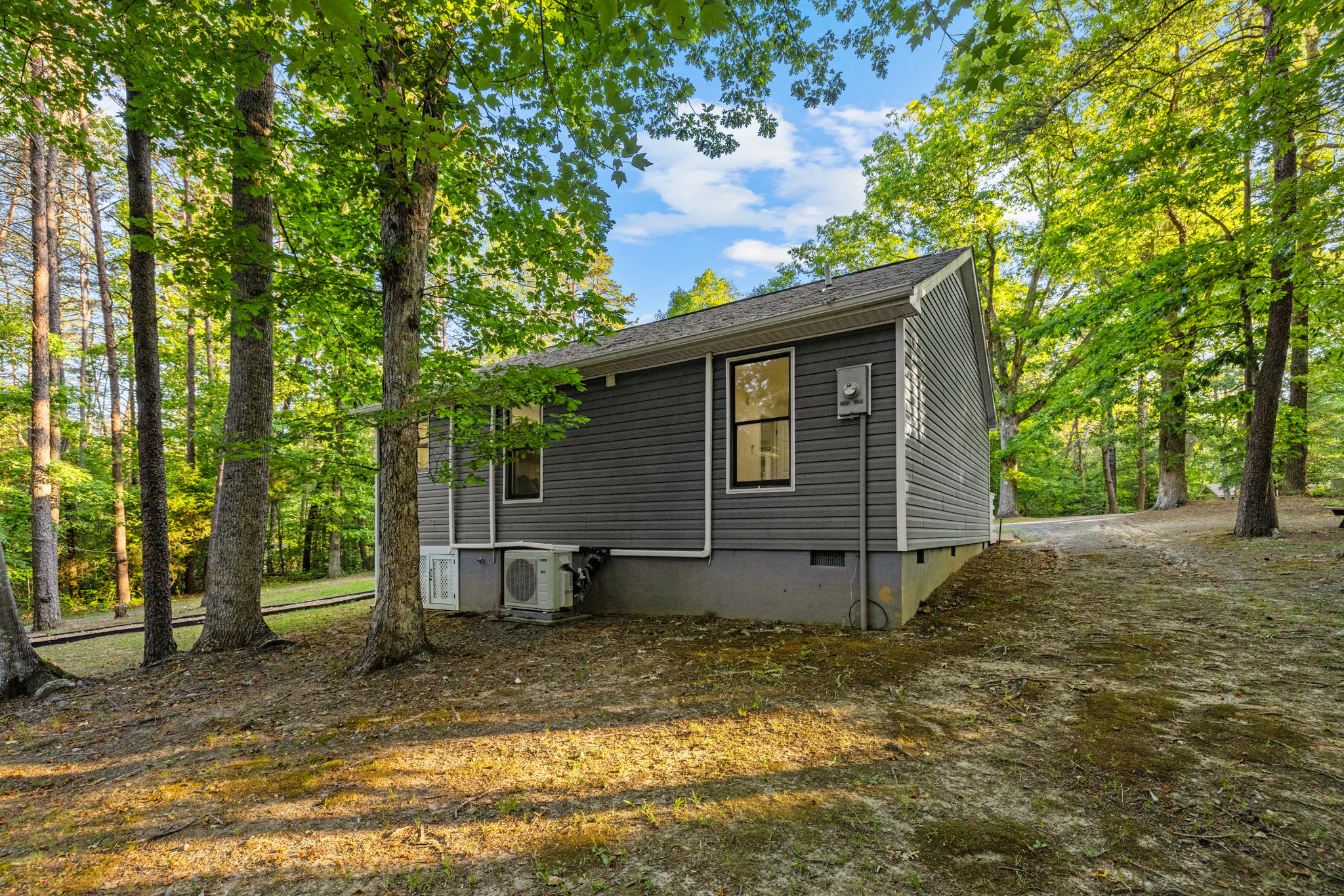 Lake Anna Cottage w Community Beach & Boat Launch