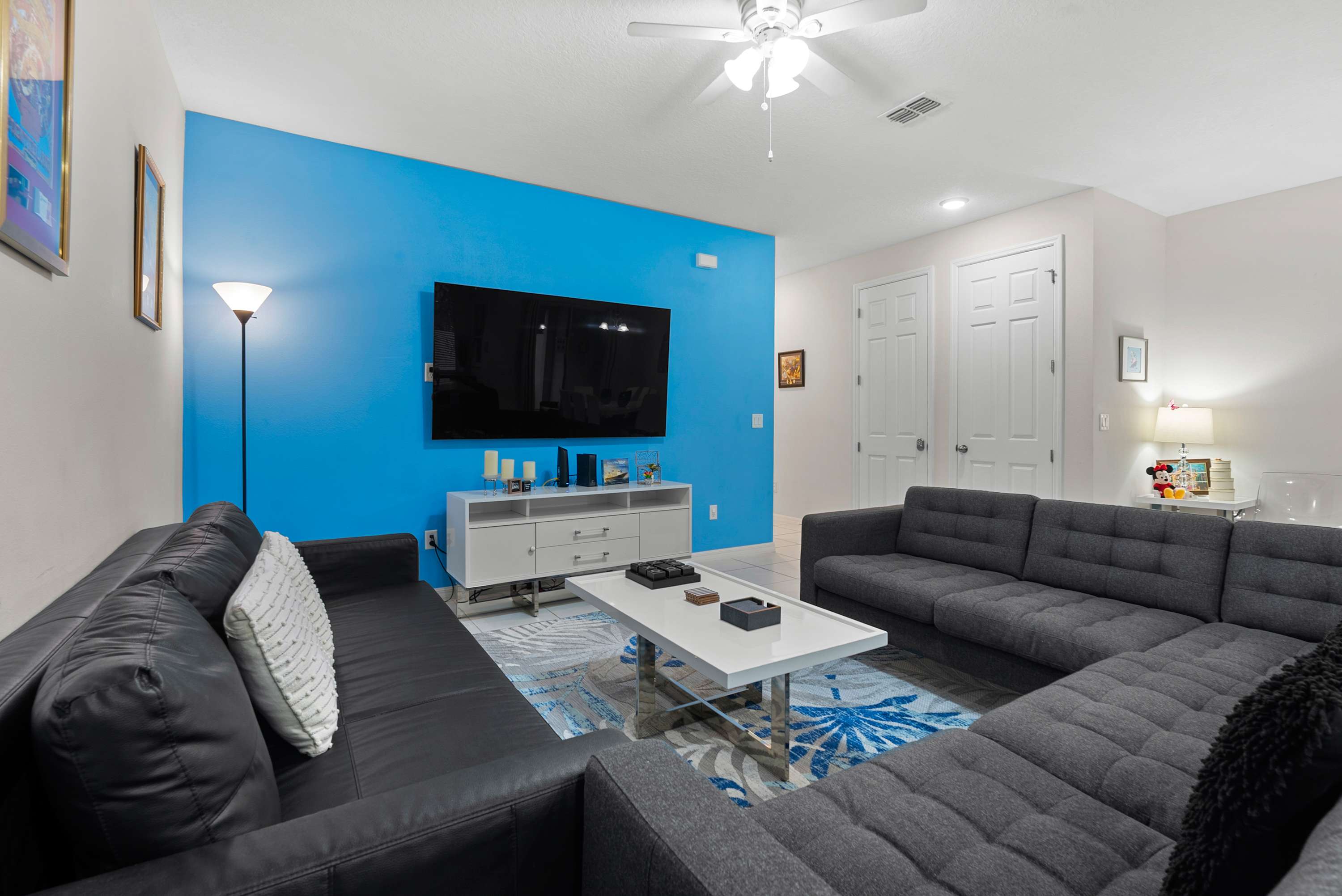 4BR family retreat - 15 mins to Disney