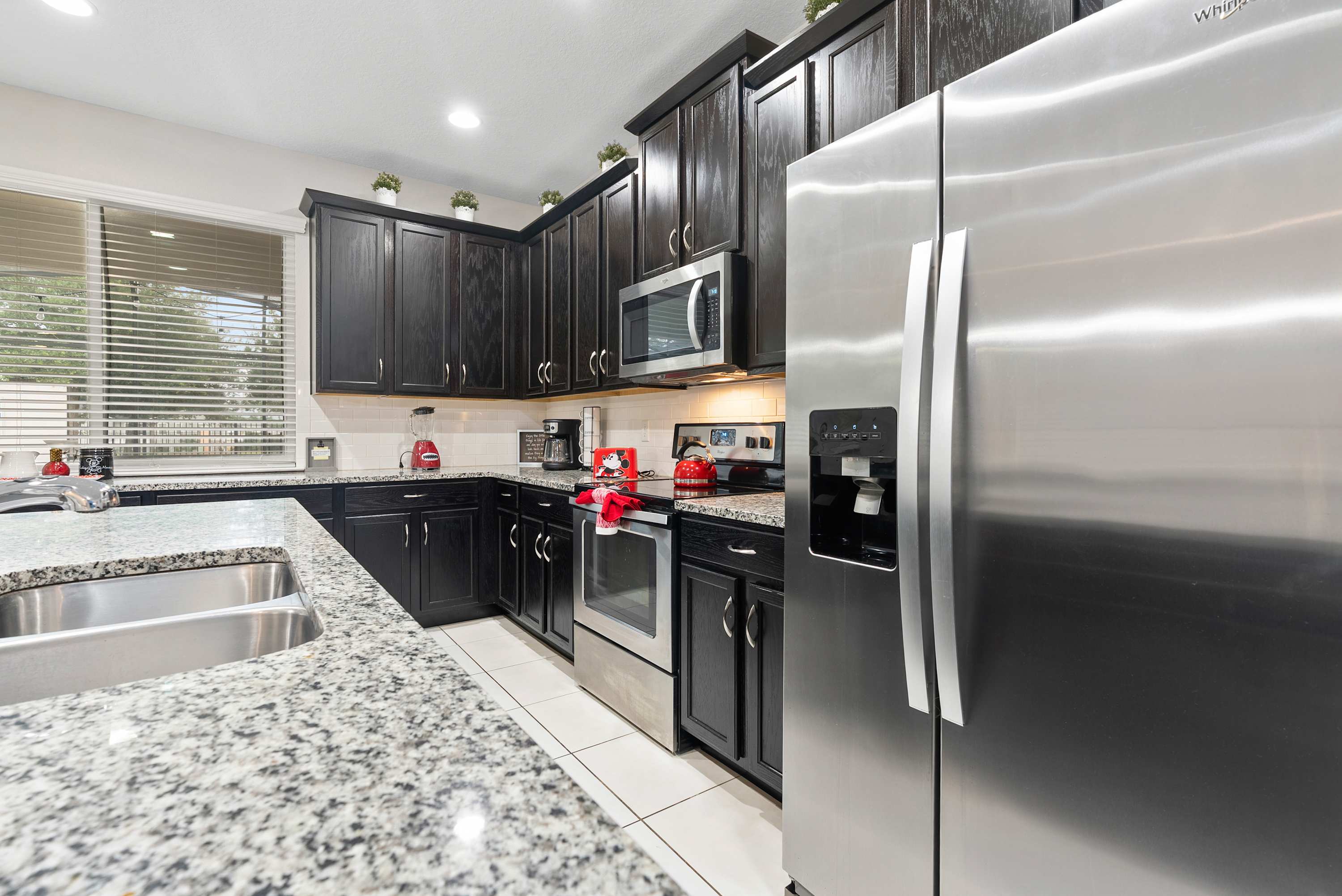 4BR family retreat - 15 mins to Disney