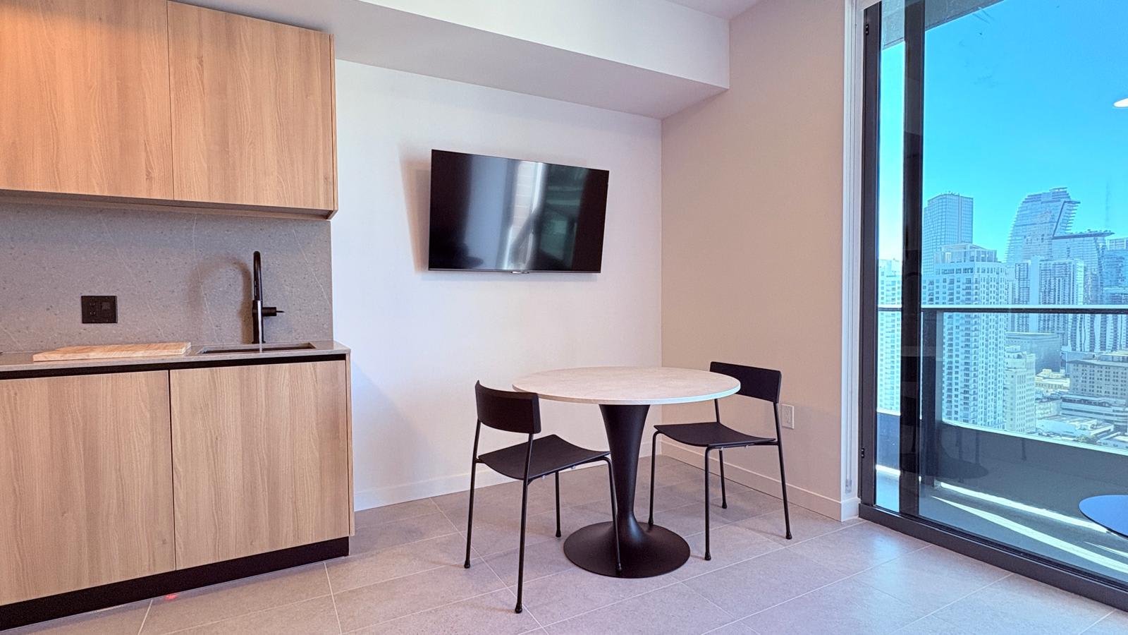 Miami Studio | 501 First  | Pool  | Gym | Balcony