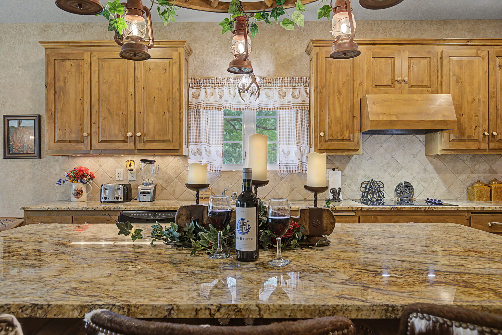 River House | 4-BDR Luxury Riverfront Estate | Photo 17