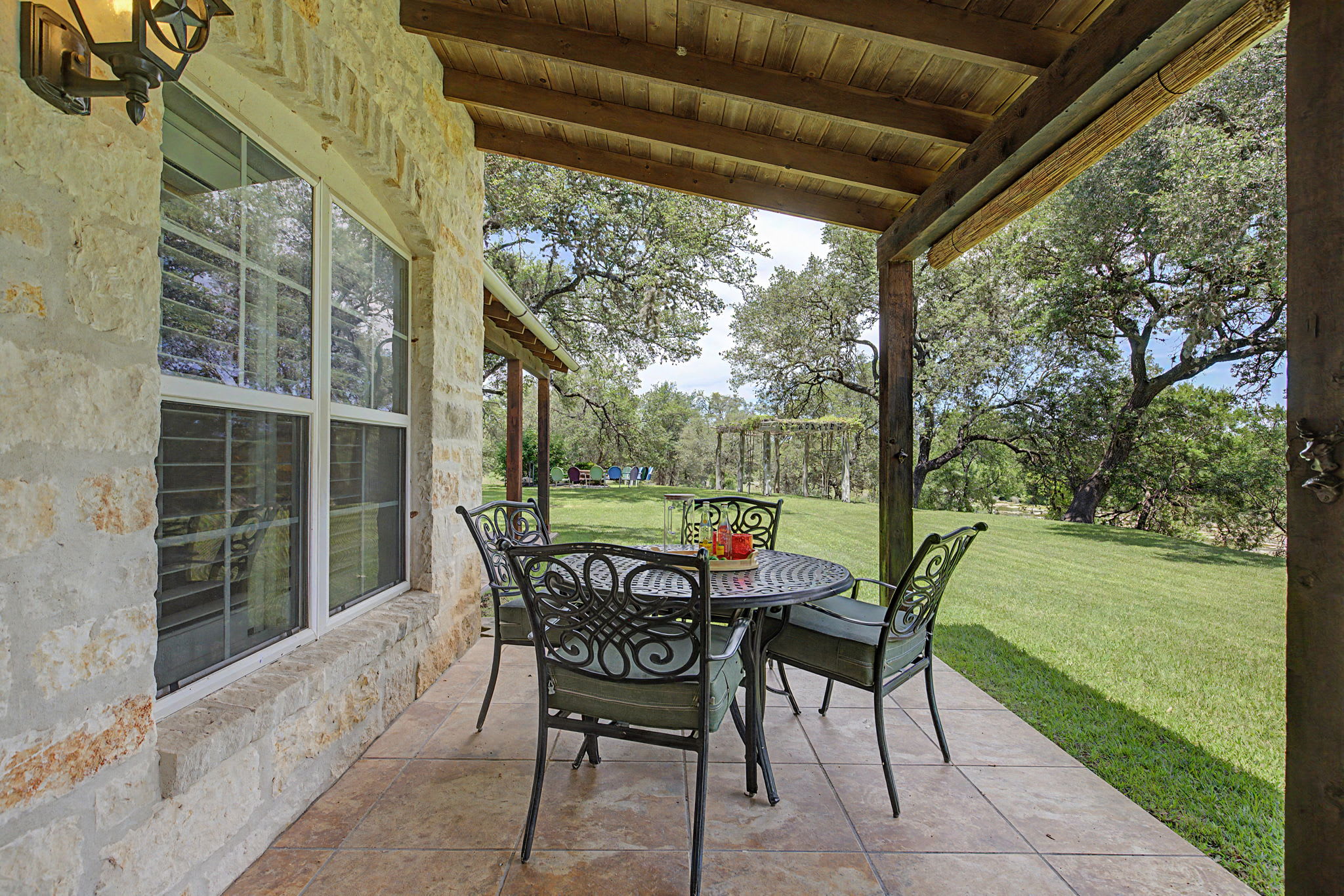 River House | 4-BDR Luxury Riverfront Estate | Photo 35