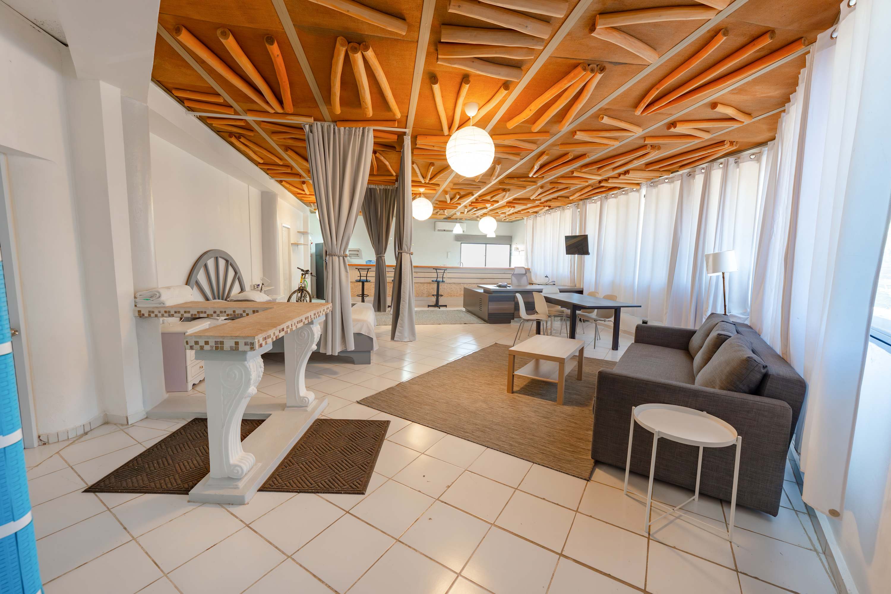 Central Sosúa Studio: Pool, Fast Wi-Fi, Workspace — Sosúa, Puerto Plata — vacation rental