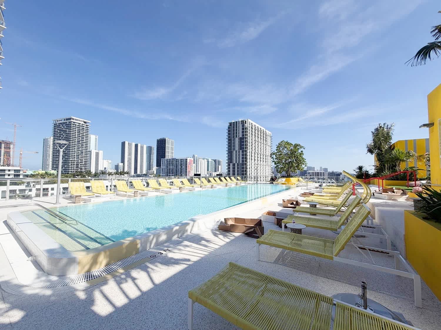 The Standard 1BR - Rooftop Pool, Gym & More