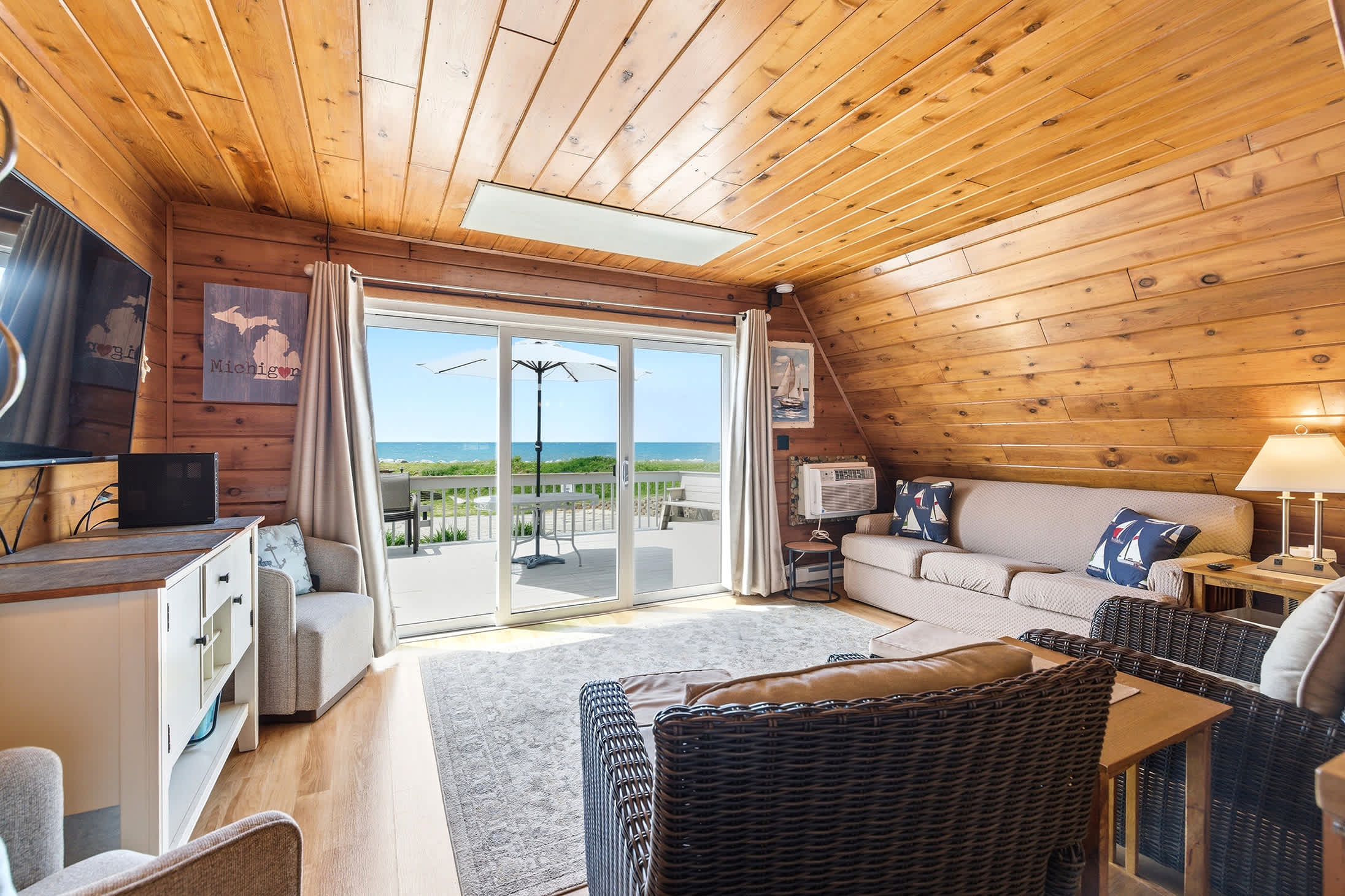 Featured Property Chalet #16