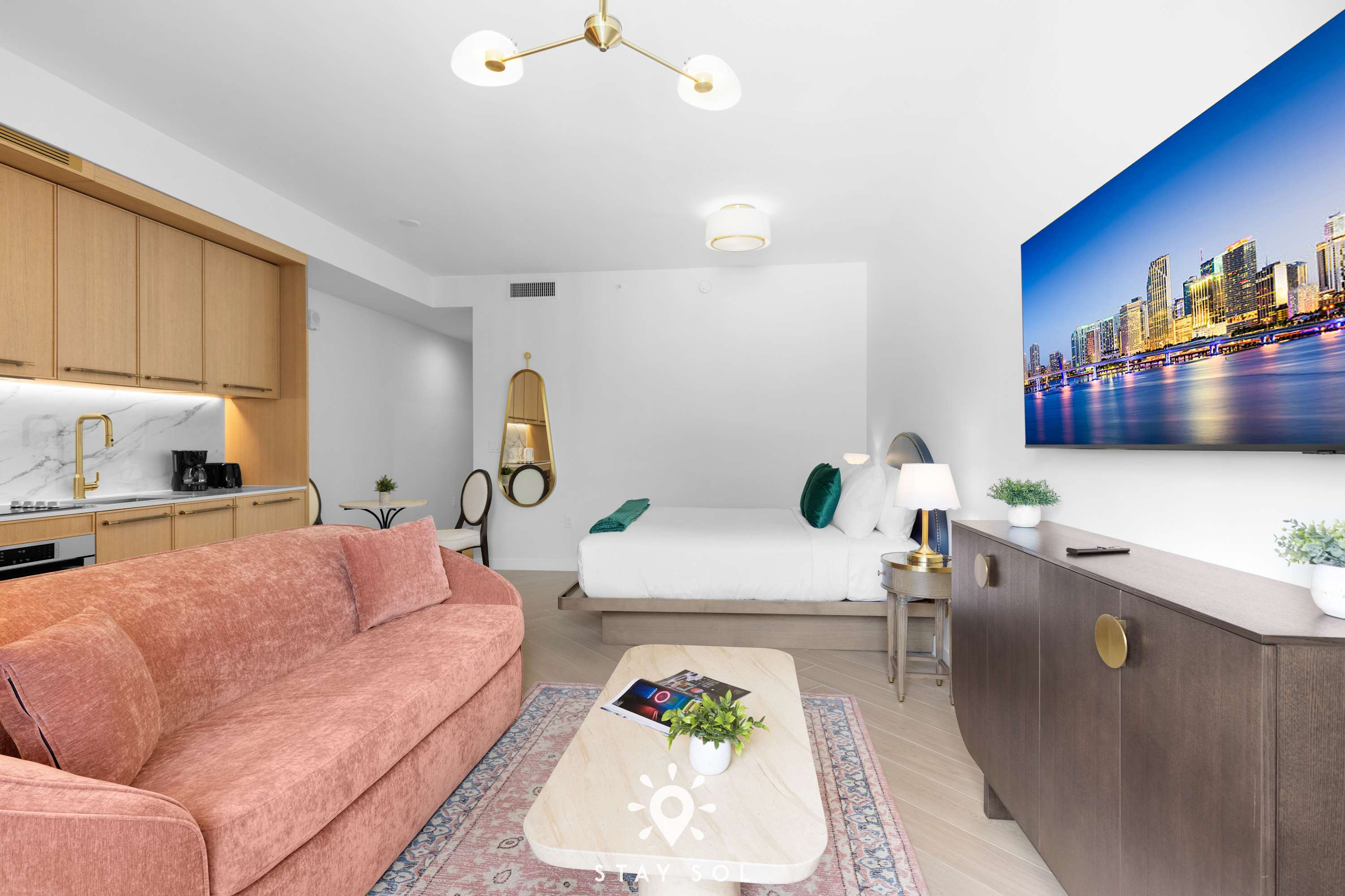 Wynwood Escape Stylish Studio with Balcony in Miami