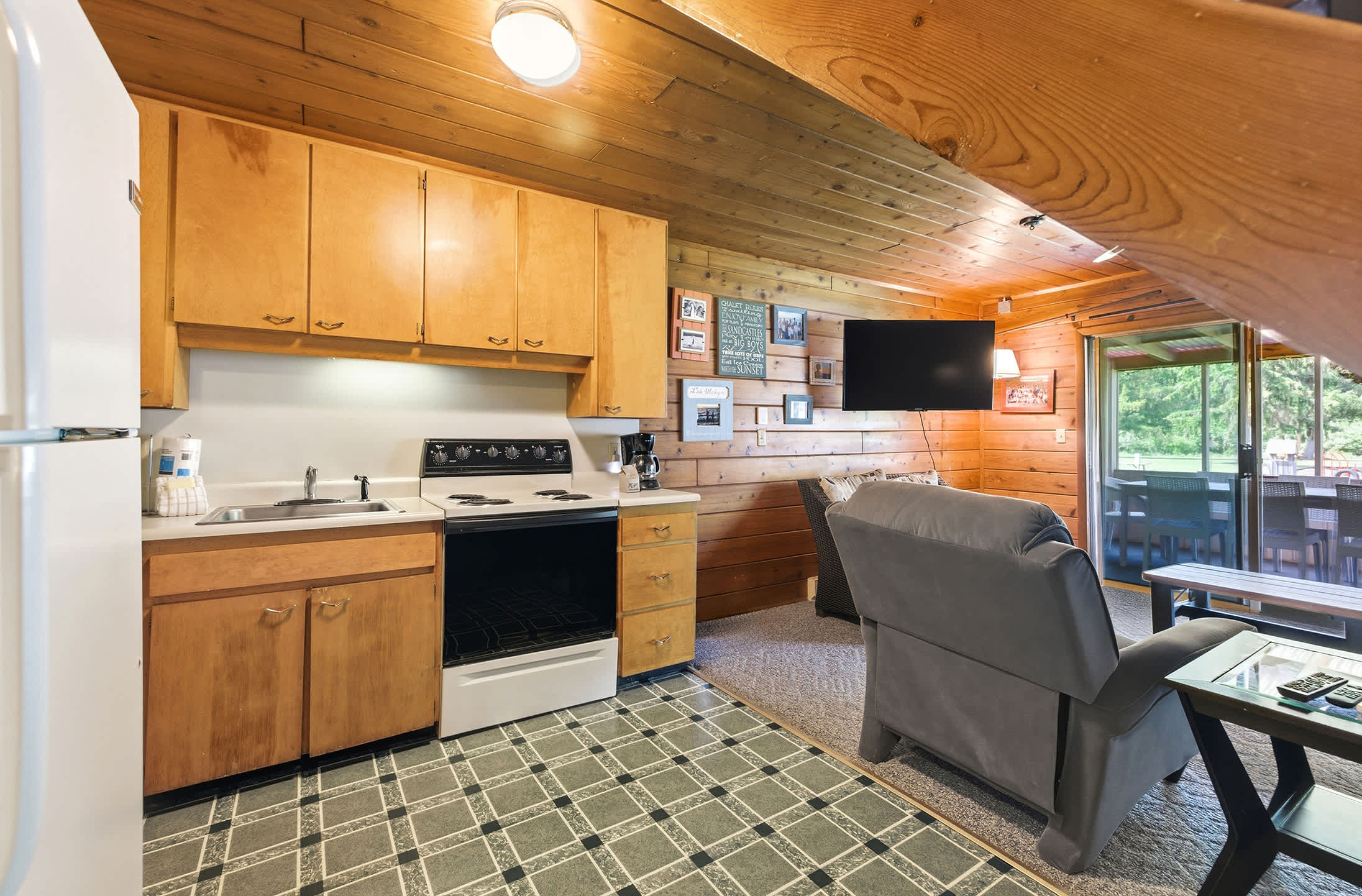 Easy family living between Lake Michigan beach days and poolside afternoons.