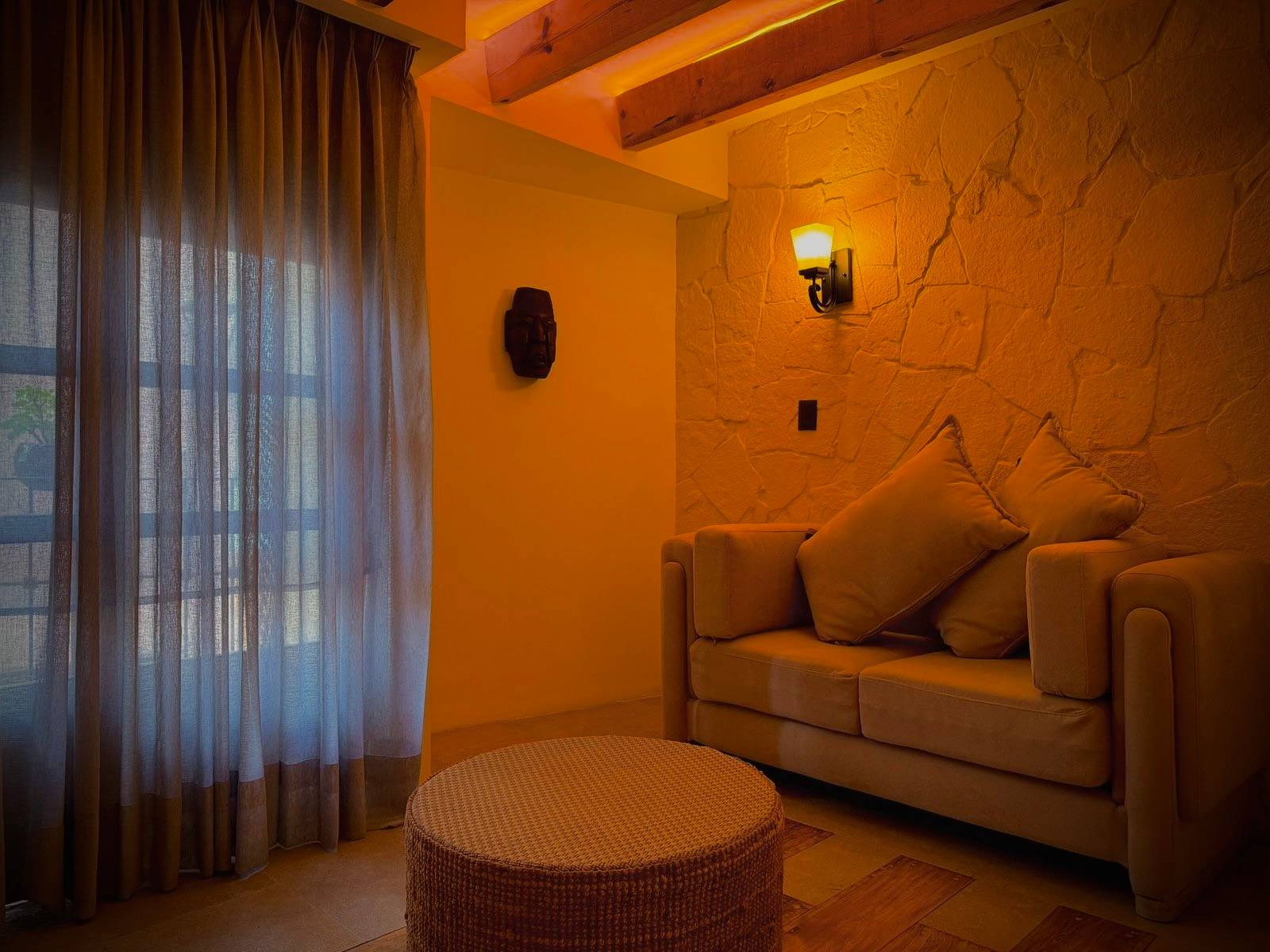 Casa Laja Hotel - Designer King Suite