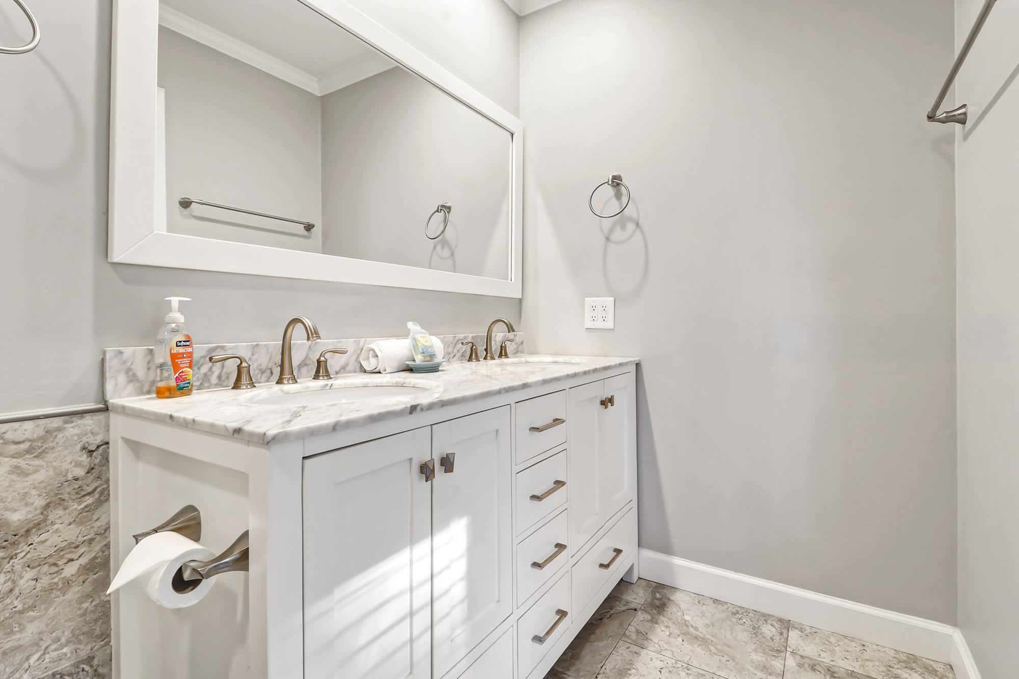 72 Springwood Villas | Photo 26