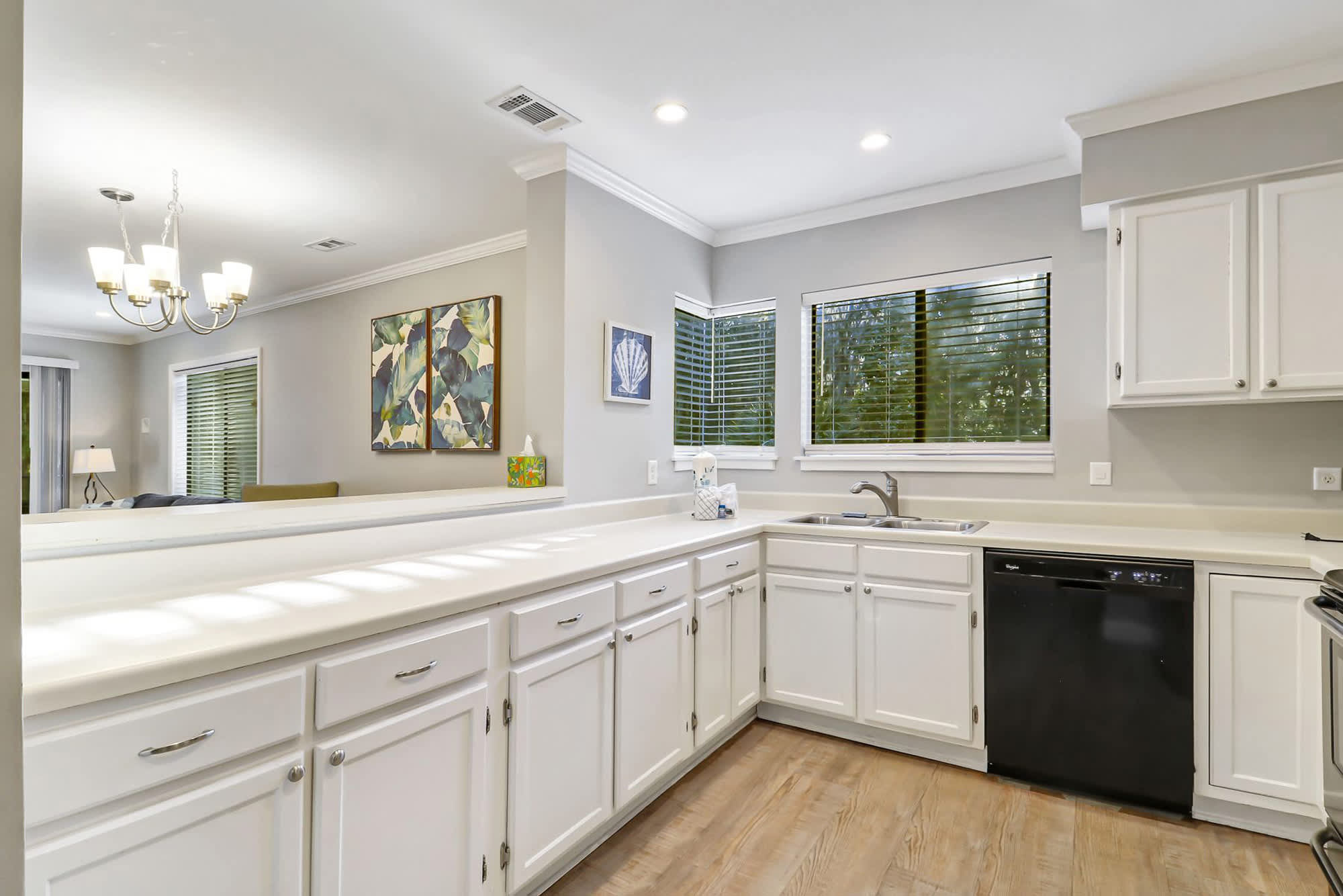 72 Springwood Villas | Photo 9