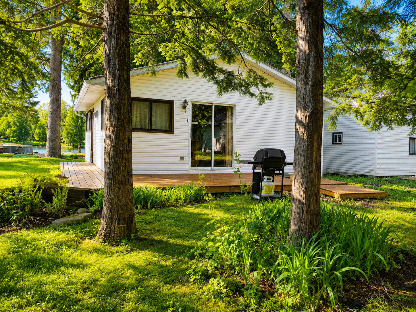 #03 Marmora 2-bdr cottage