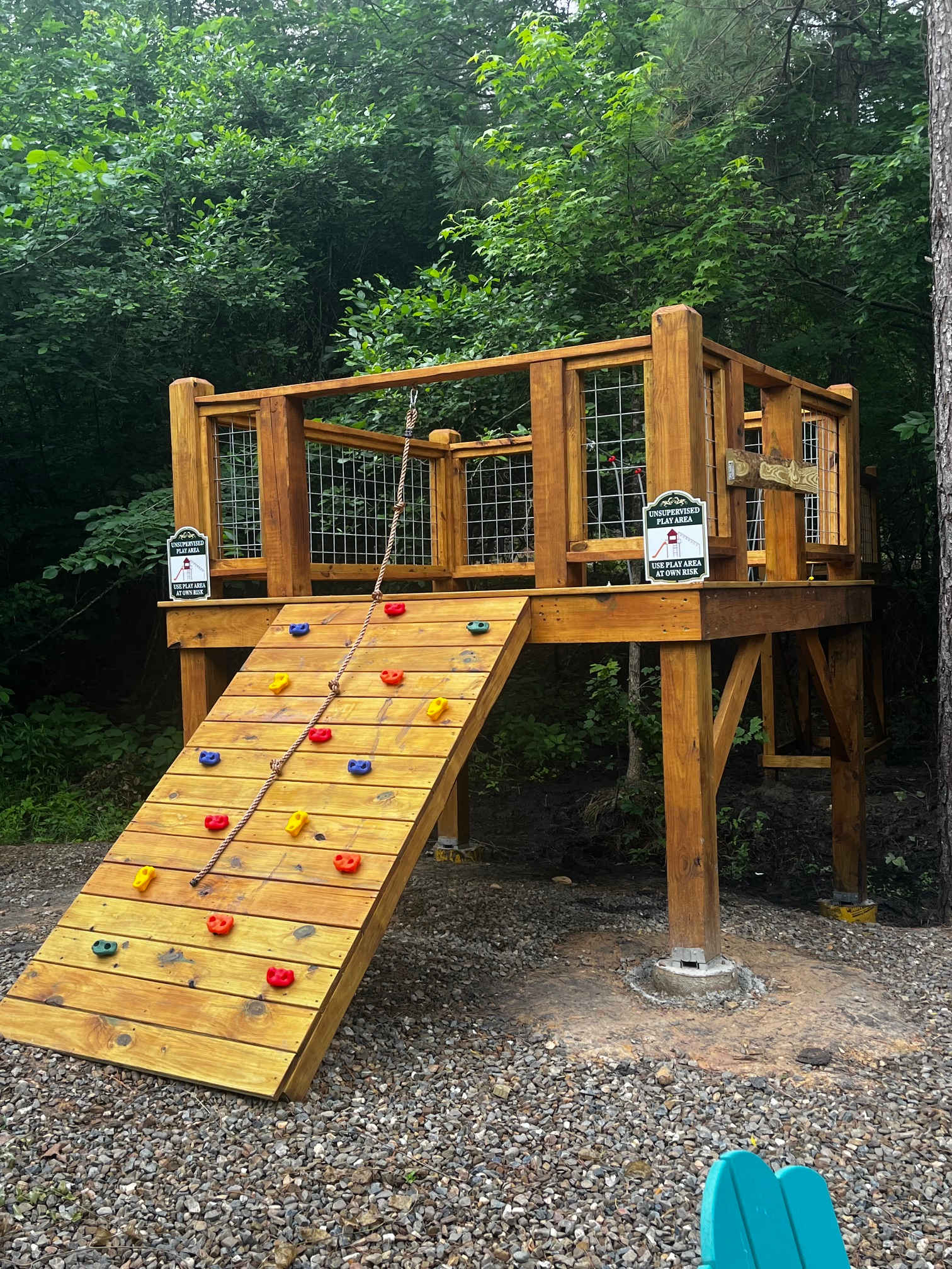 New! Hang Loose! Hot Tub, Firepit, Arcade, Playset