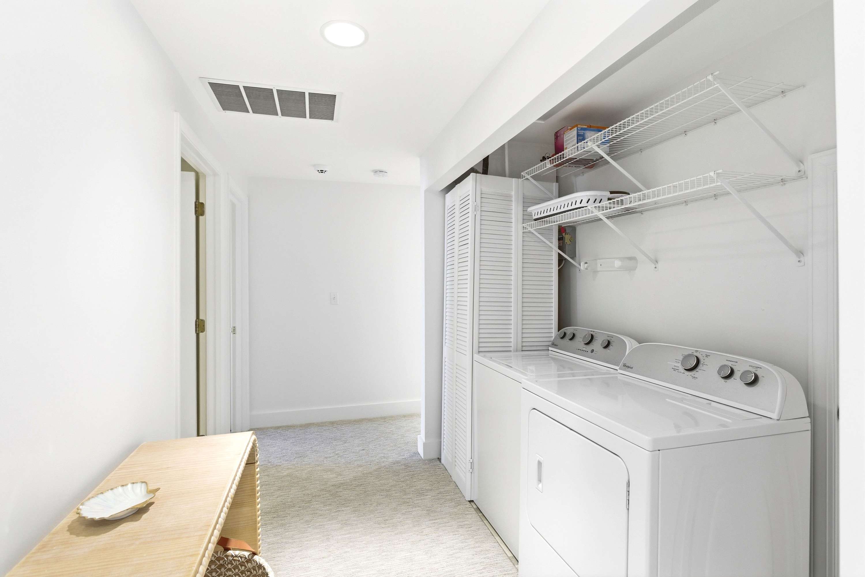 Full-size washer and dryer on the ground level, so sandy towels are never a problem.