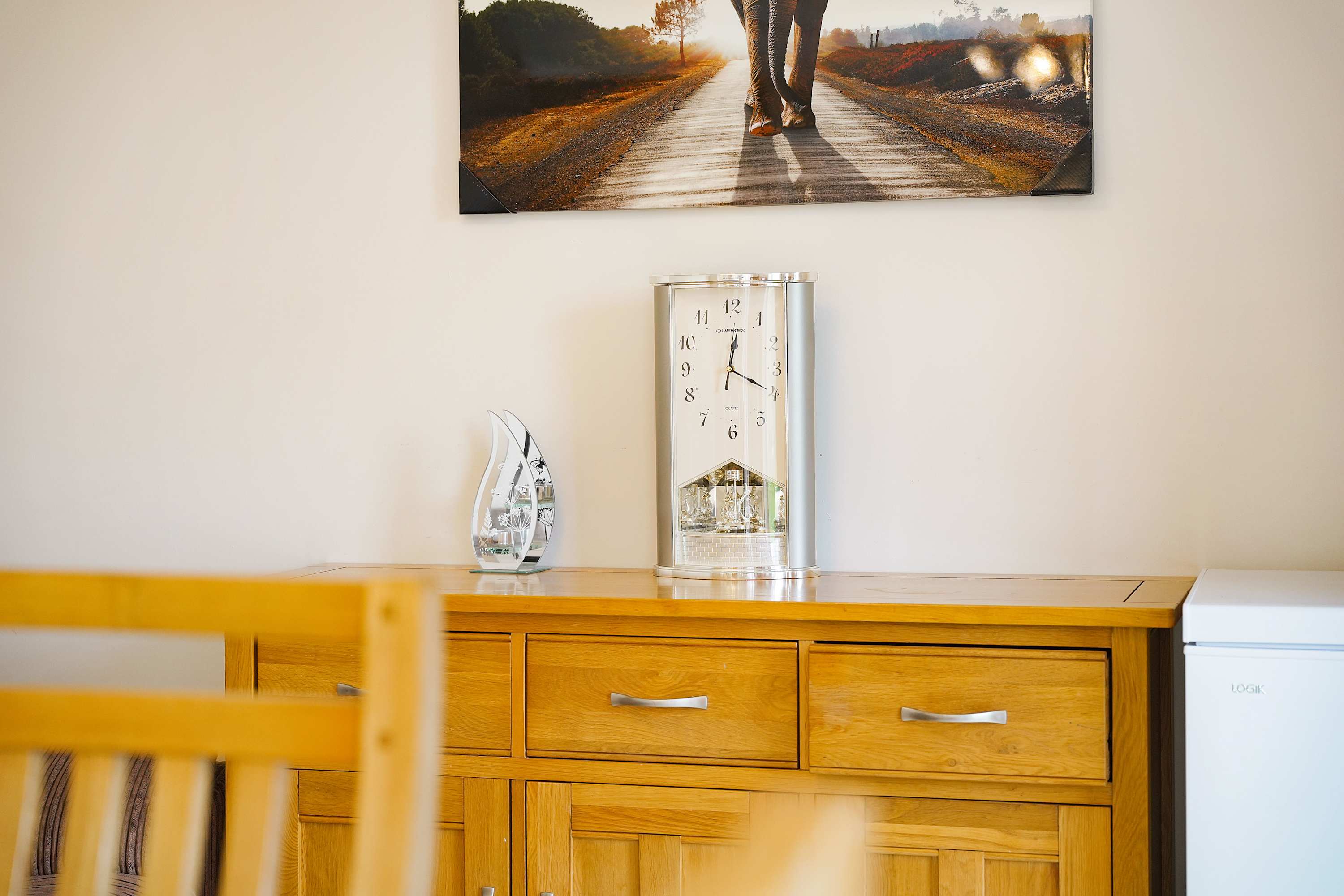Folly Lodge | Peaceful Family Retreat with Scenic Views & Modern Comforts in 12 Folly Way S71 2SP - Property image 23 - VivreStays