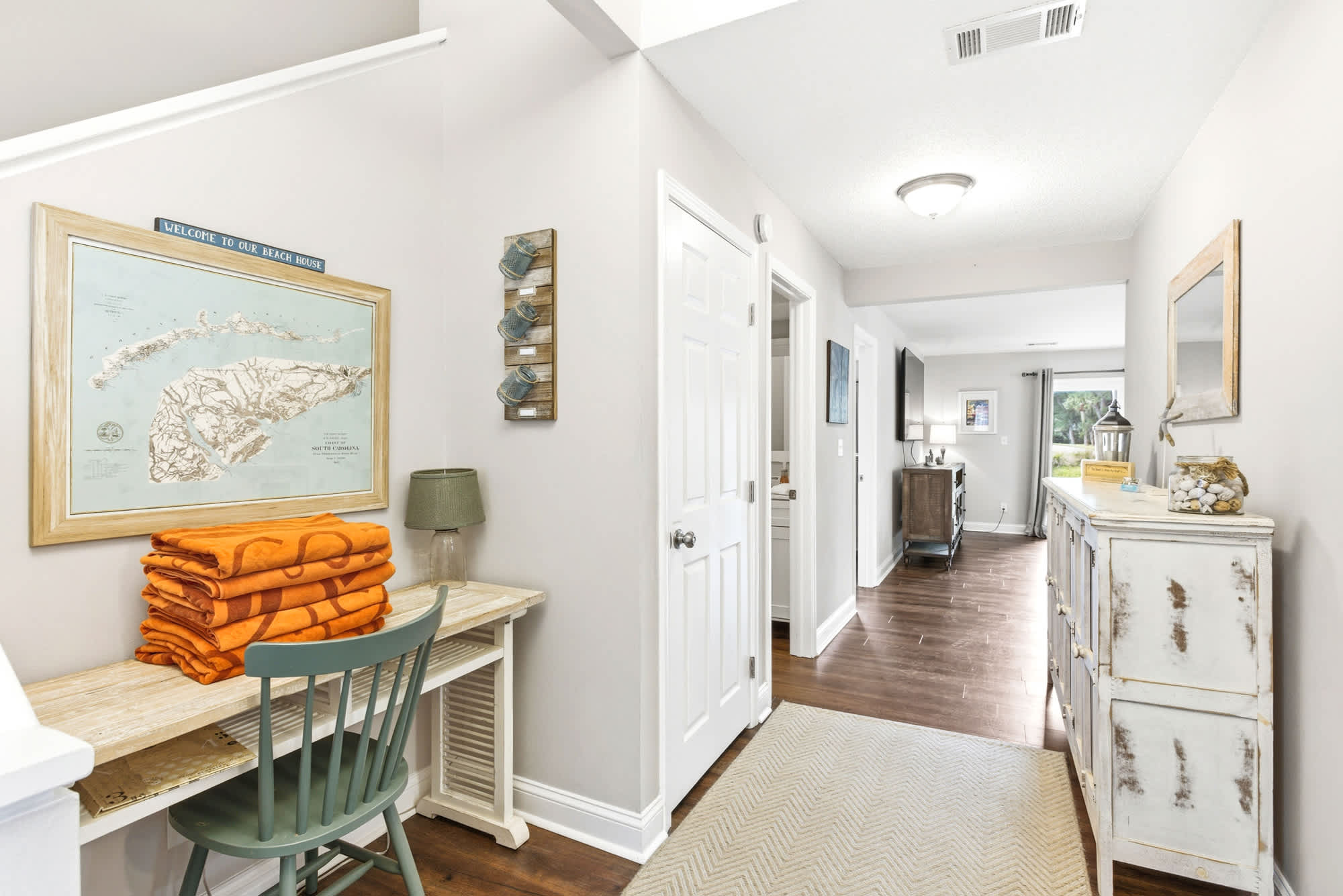 707 Queen's Grant 9