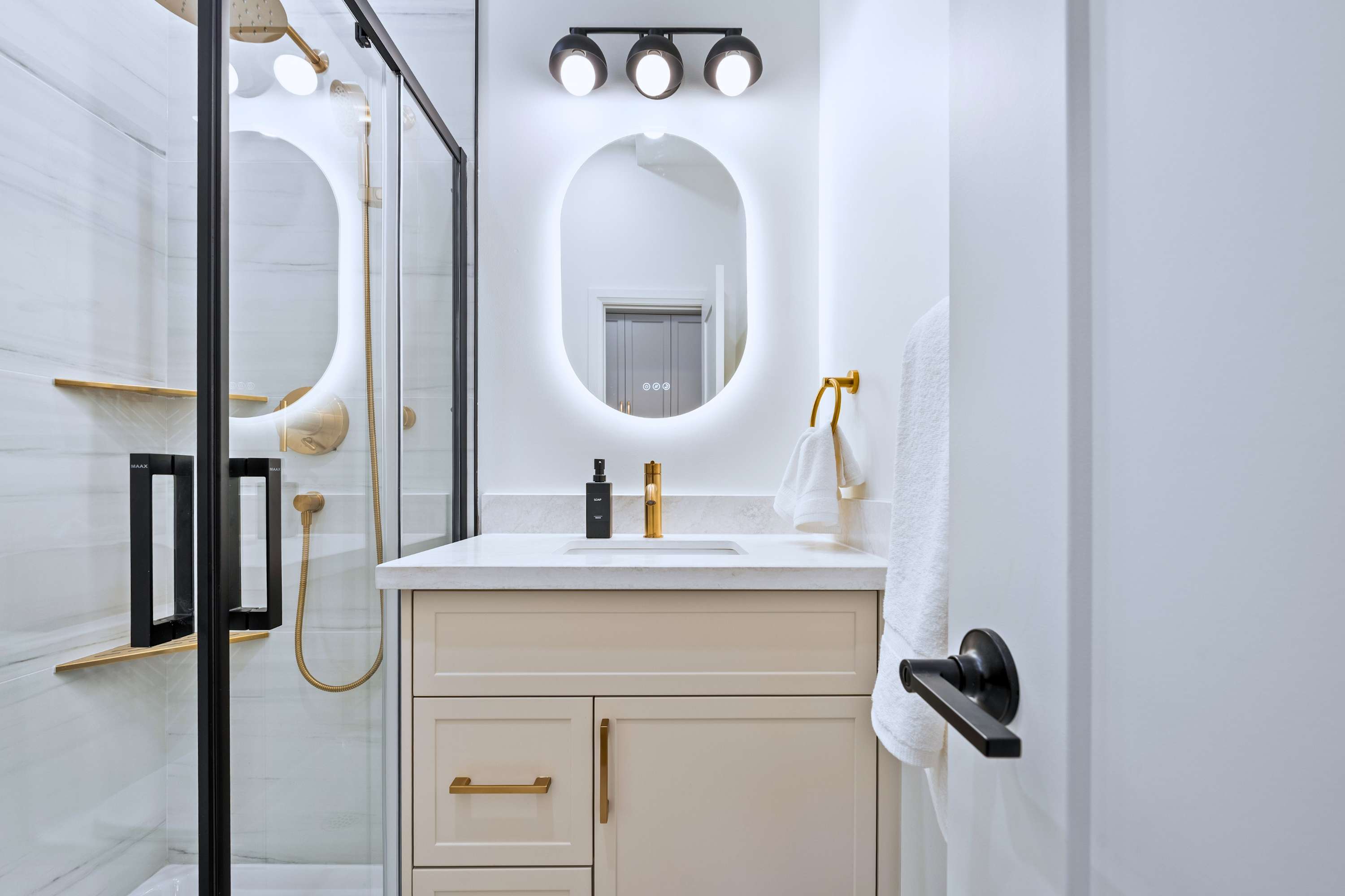 Fresh and functional bathroom designed for guest comfort.