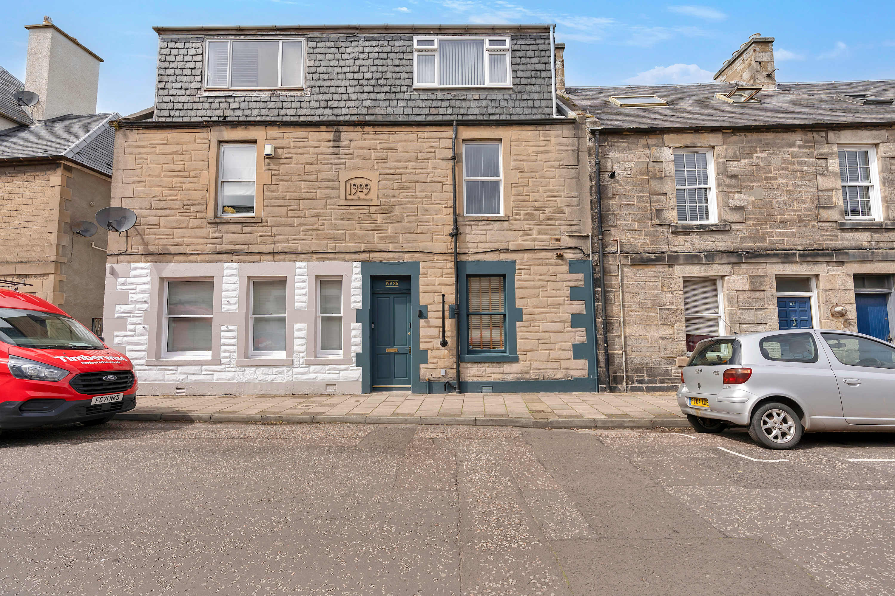 Stylish Apt Near Golf, Beach, Wi-Fi & Free Parking in High Street 86 EH32 0DG - Property image 22 - VivreStays