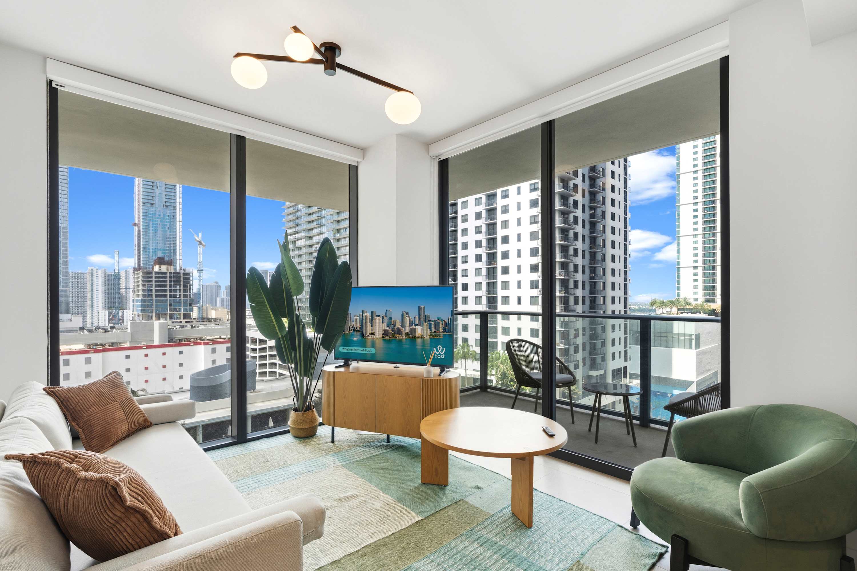Free Parking | Downtown Condo | Rooftop Pool