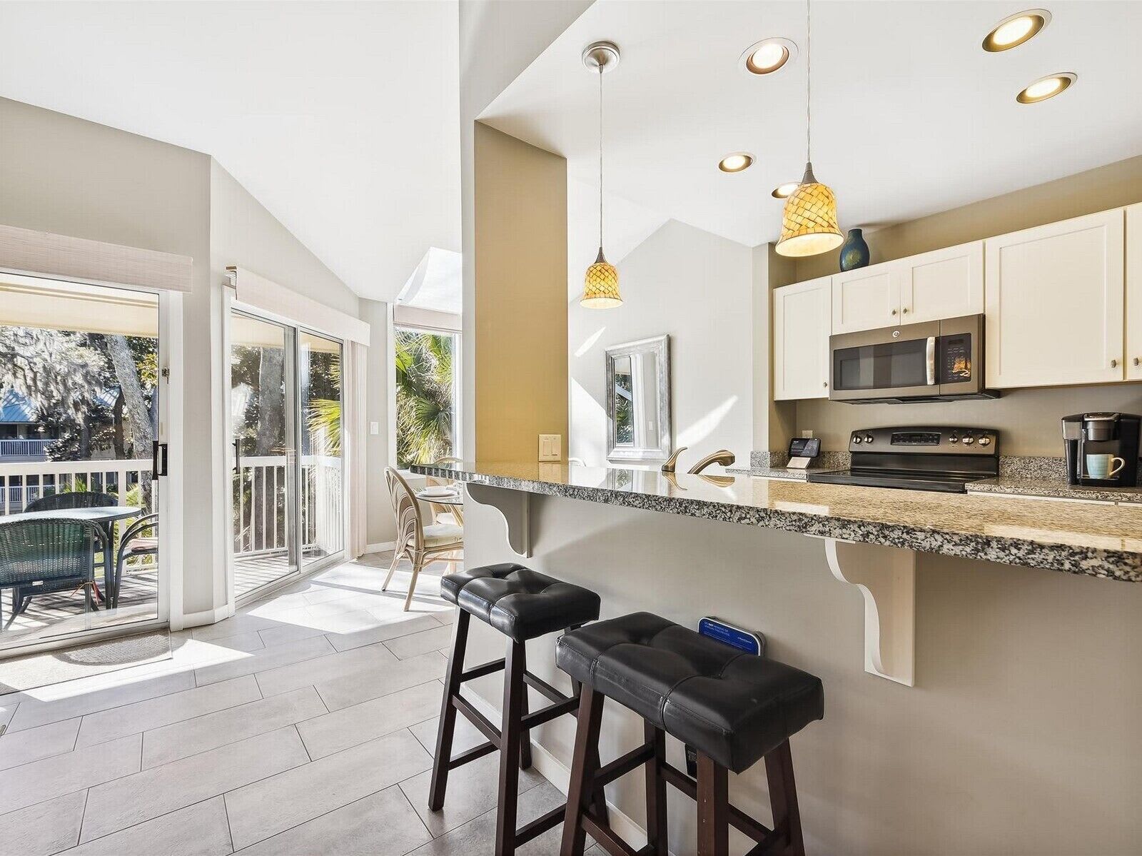705 Barrington Park 8