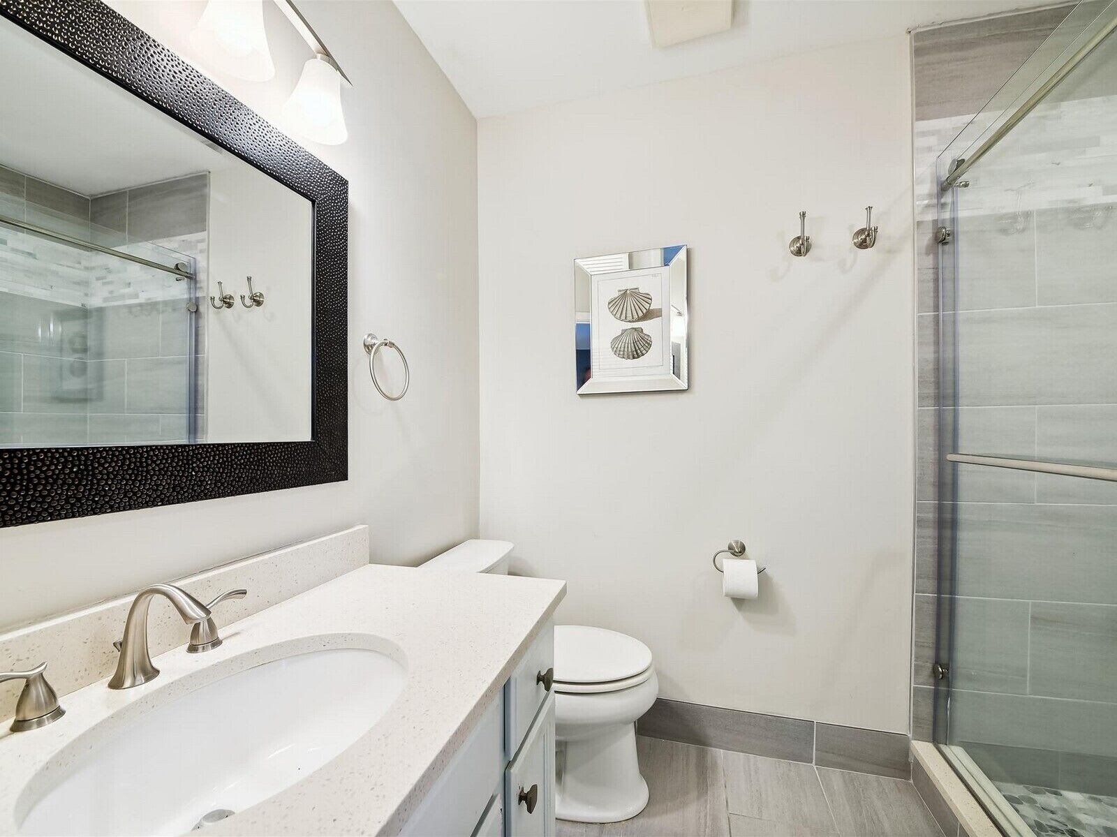 705 Barrington Park | Photo 16