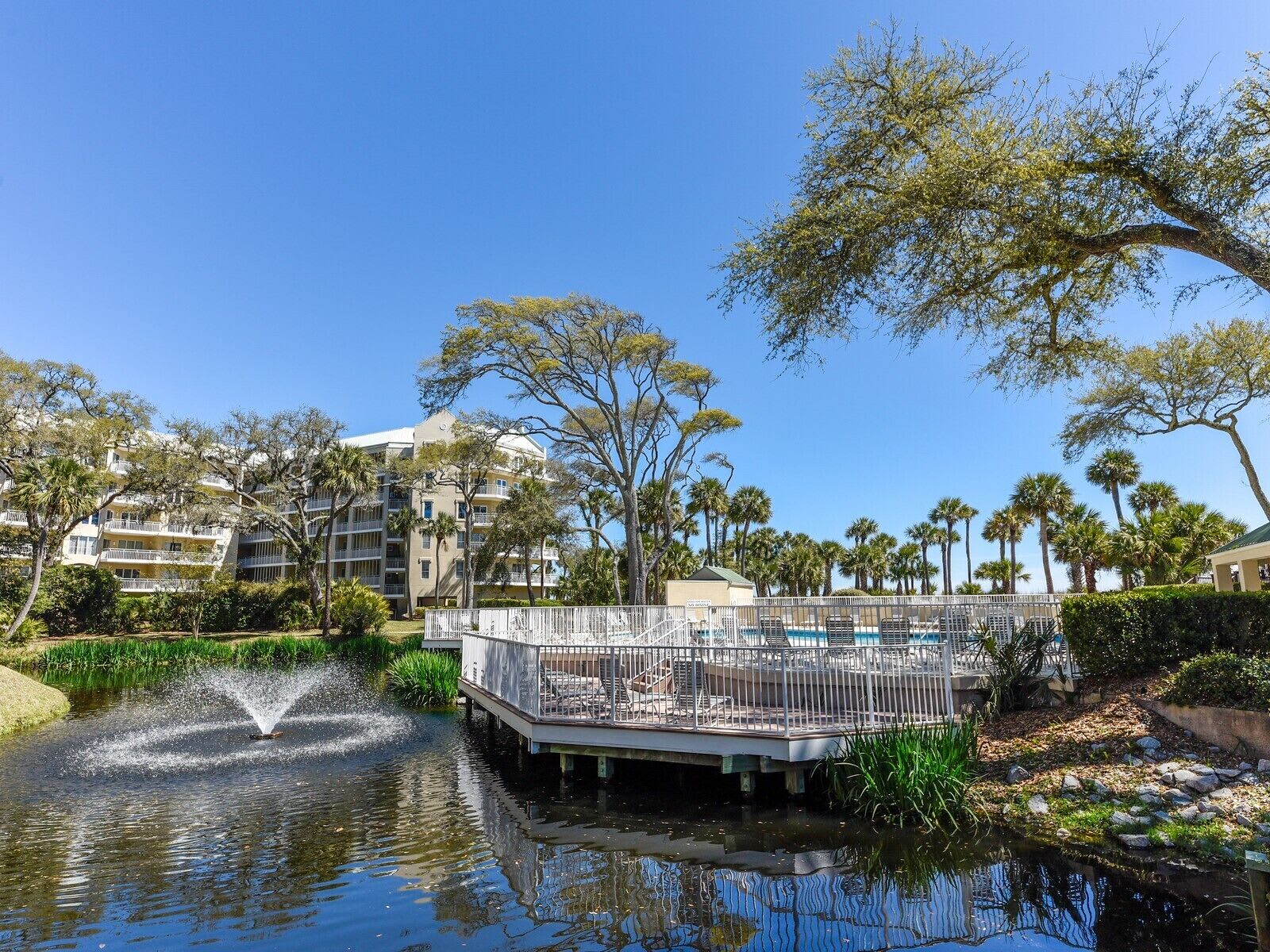 705 Barrington Park 3