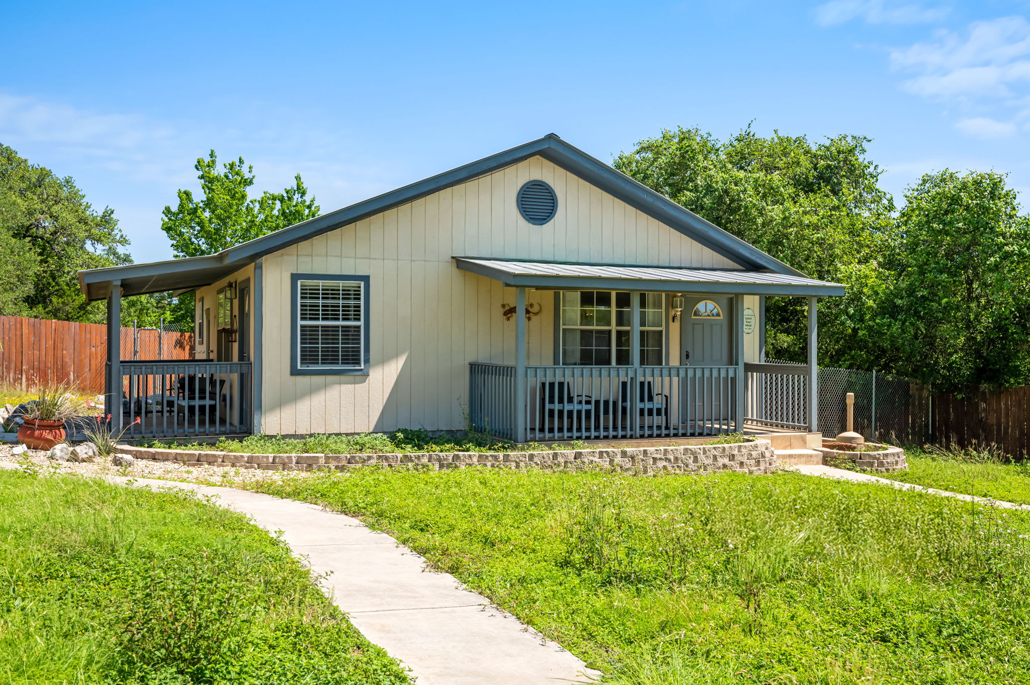 Quaint House | Pool | Hot Tub | New Braunfels in New Braunfels, TX