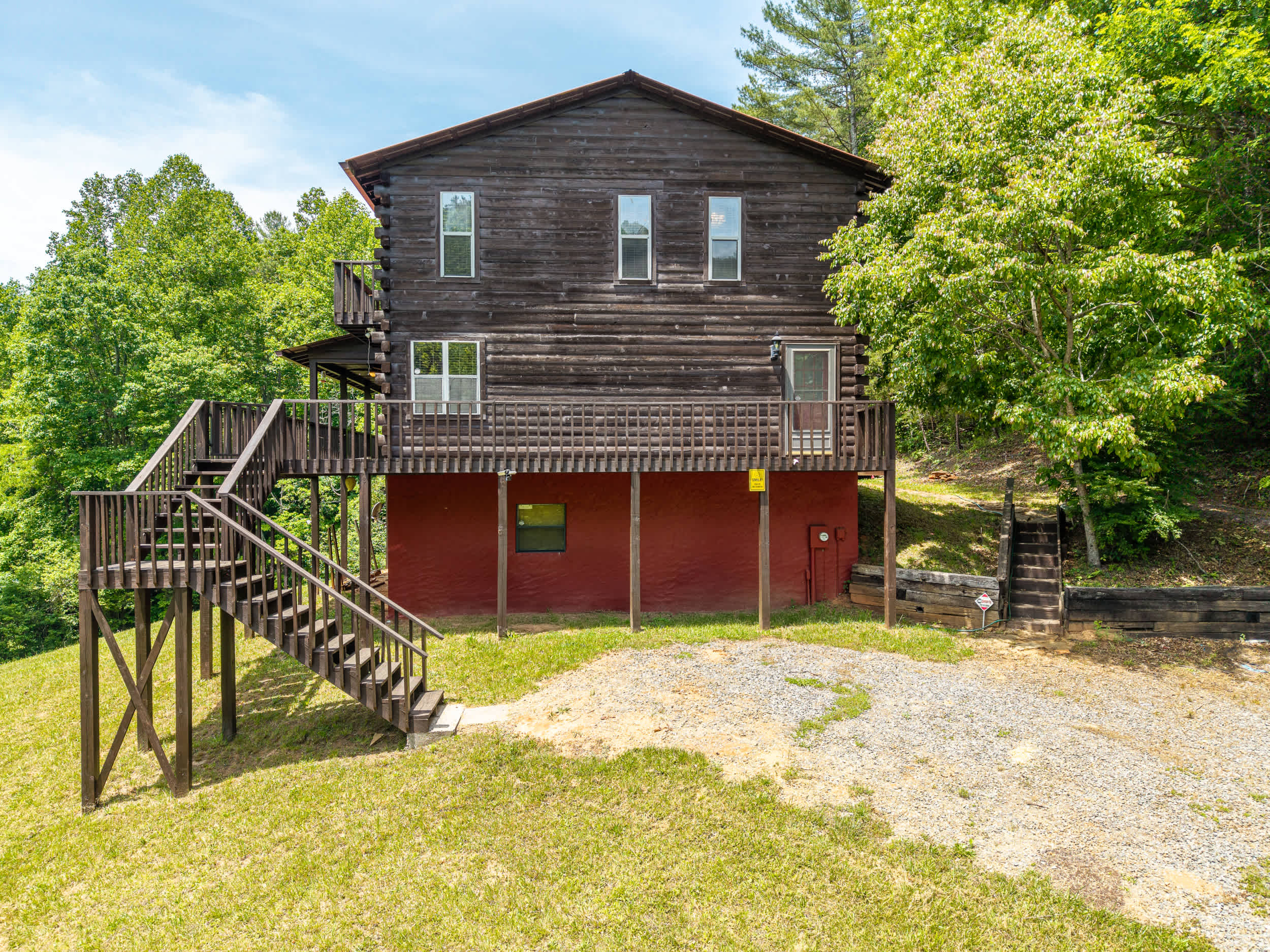 Lavasseur Cabin
