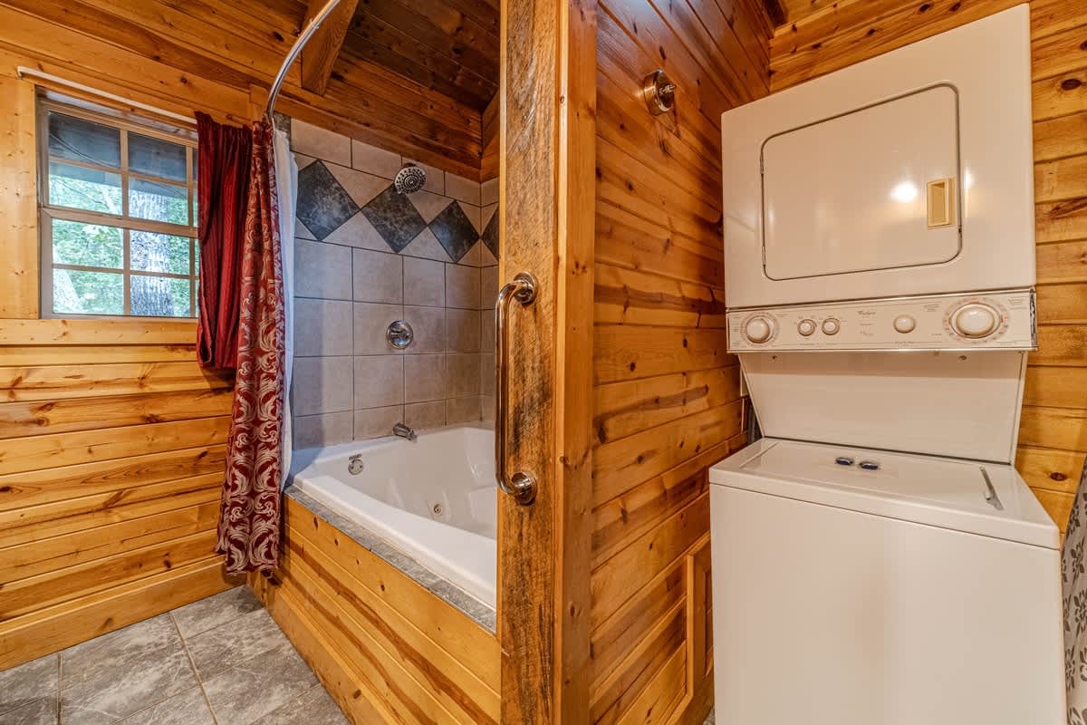 ROMANTIC GETAWAY COZY CABIN