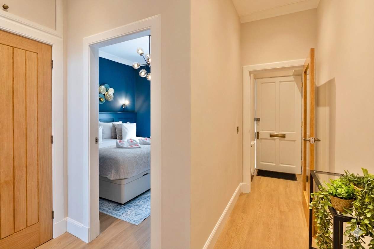 Stylish Apt Near Golf, Beach, Wi-Fi & Free Parking in High Street 86 EH32 0DG - Property image 11 - VivreStays